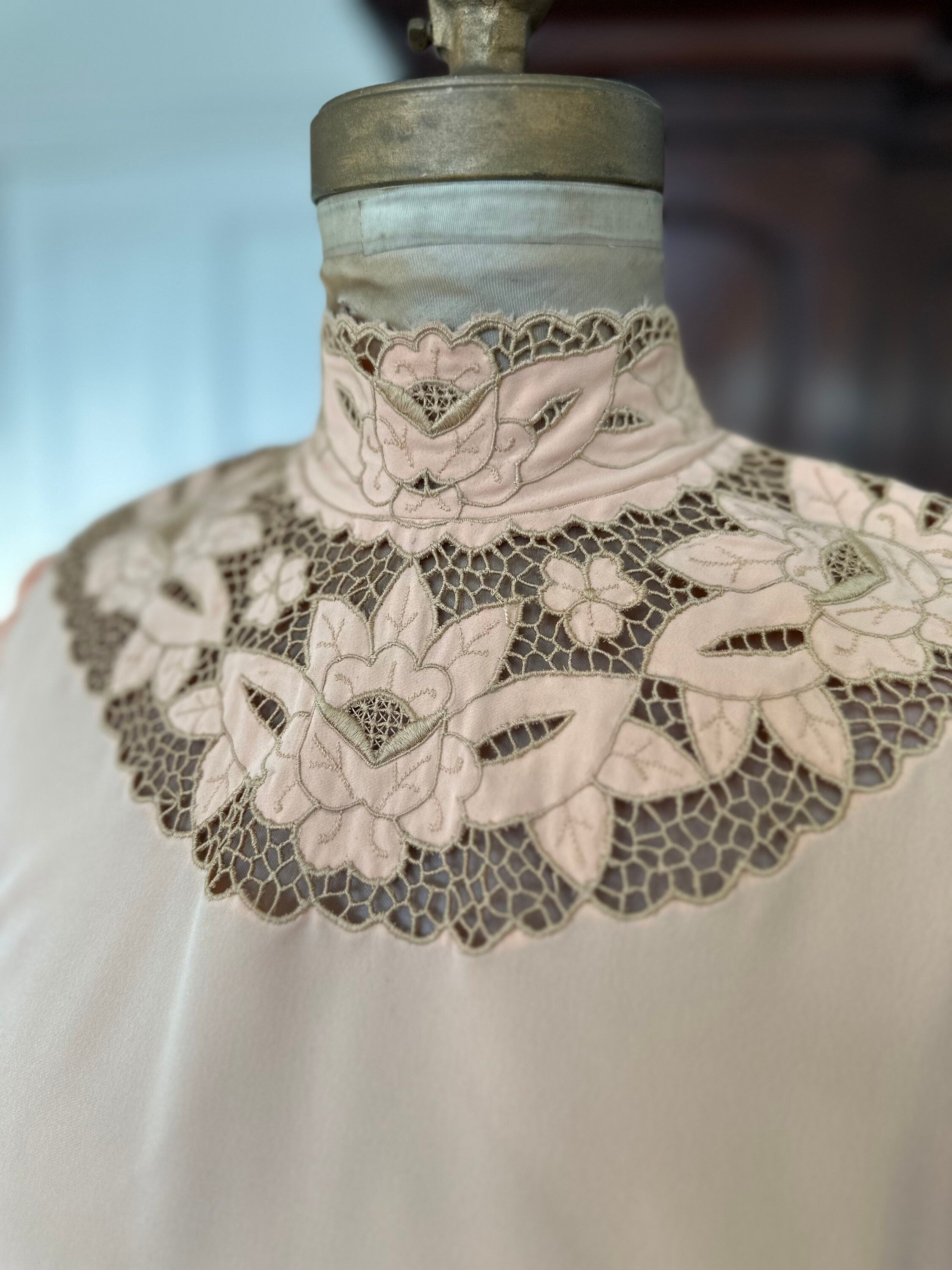 Vintage peach cut out lace high neck blouse