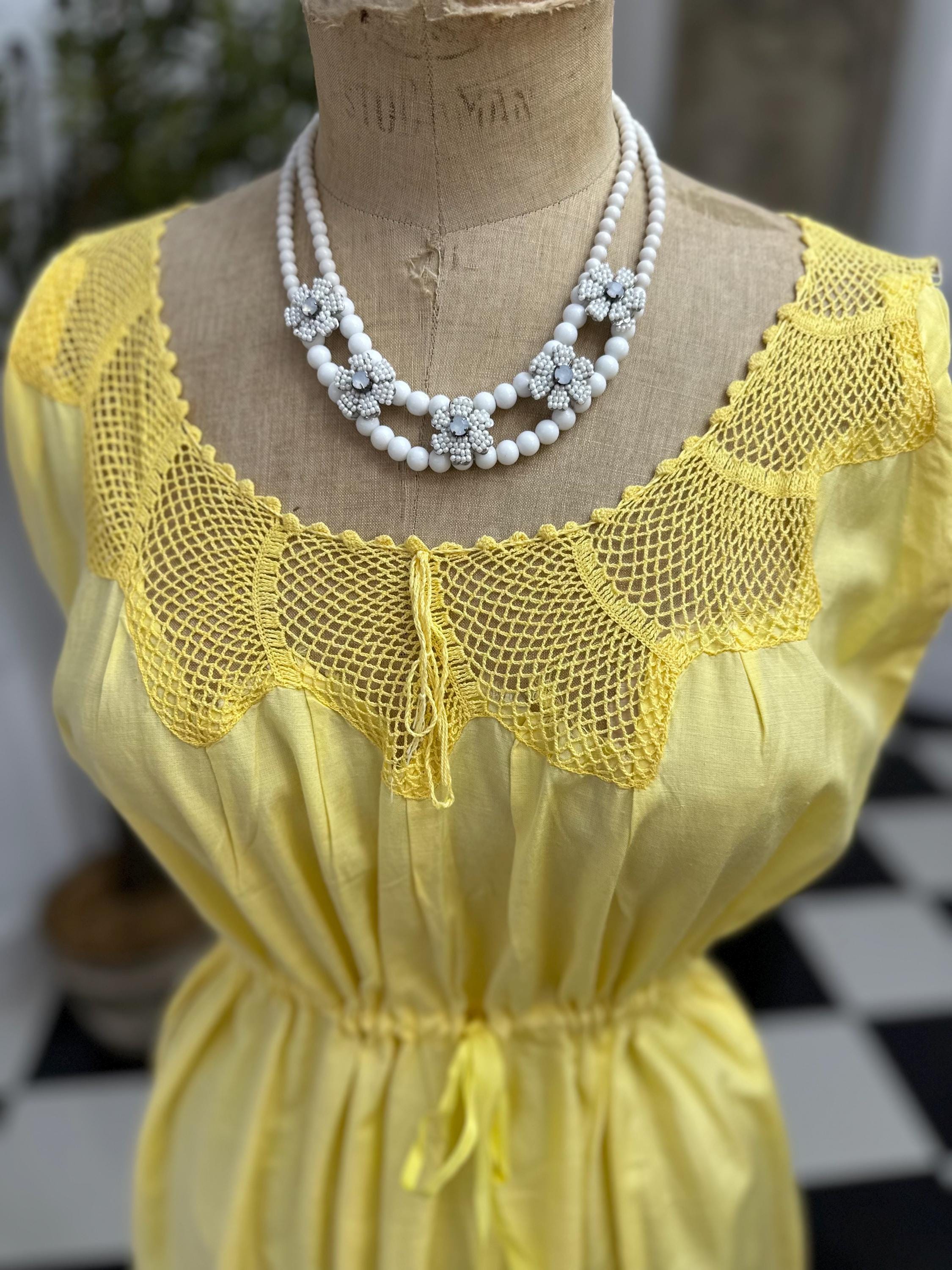 Vintage 1950s yellow silk and cotton mix with crochet lace dress