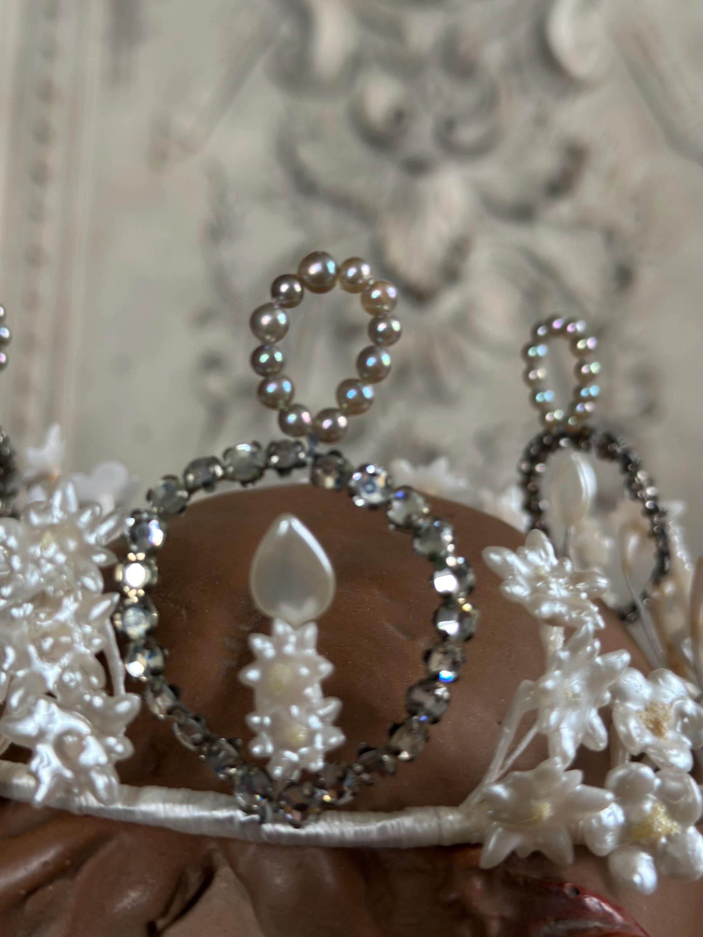 1910s 1920s Wax Elegant Handcrafted Pearl and Crystal wedding Tiara