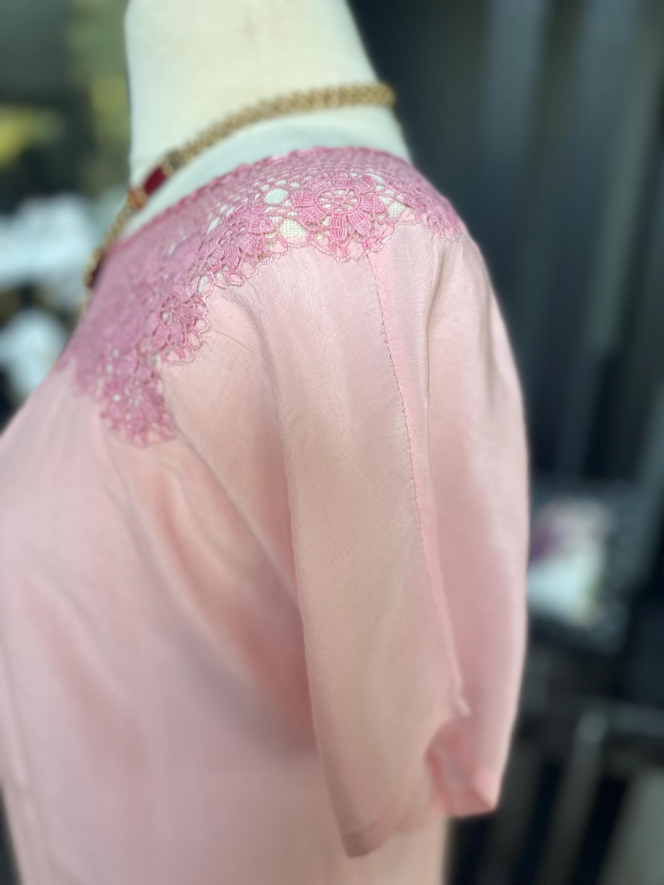 1940s Pink Silk Maxi Dress – Embroidered Crochet Neckline, Flutter Sleeve Gown