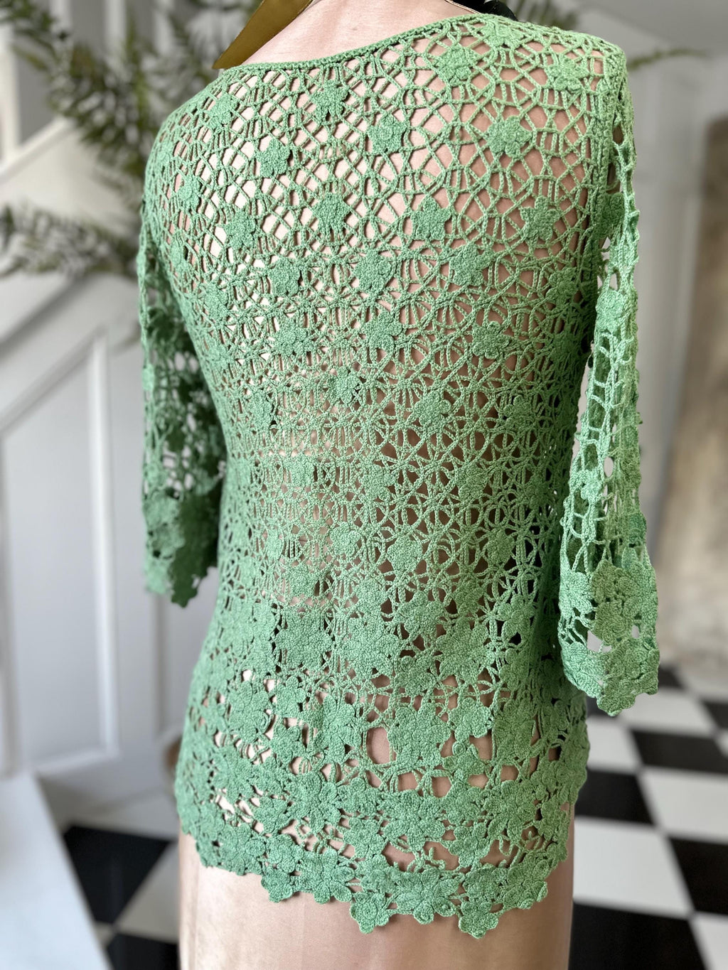 Green Hand Embroidered Knit Jumper: 3/4 Sleeves