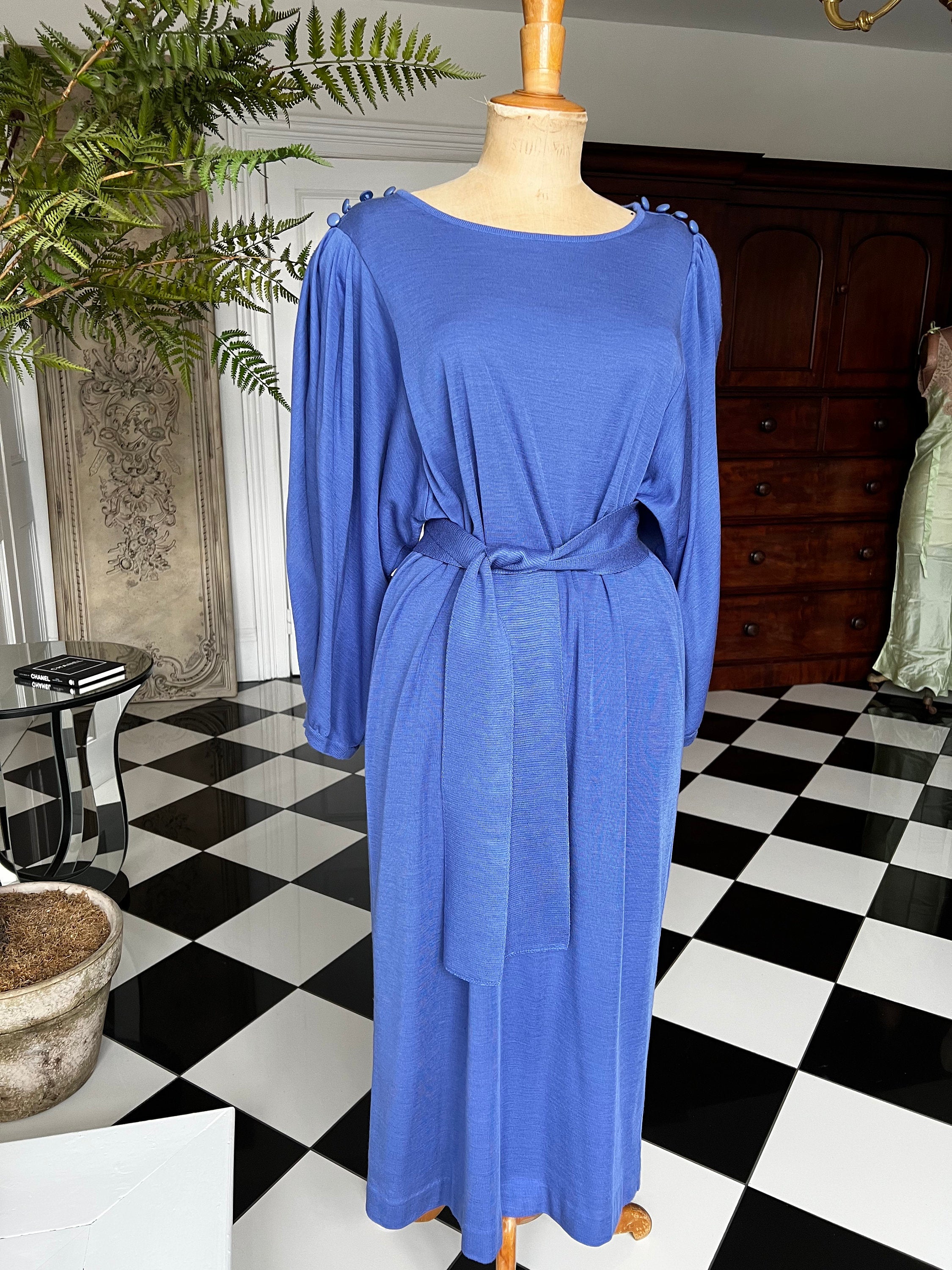 Vintage 1980s Tricot knitted dress with pearl embellishment size UK 12 / 14