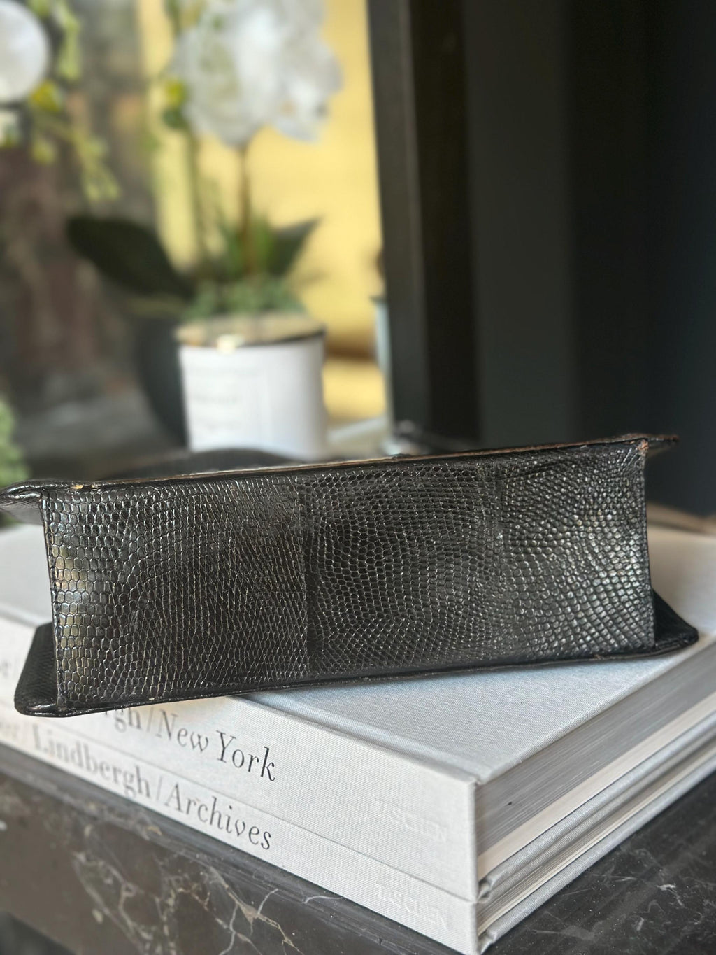 1930s Black lizard skin handbag
