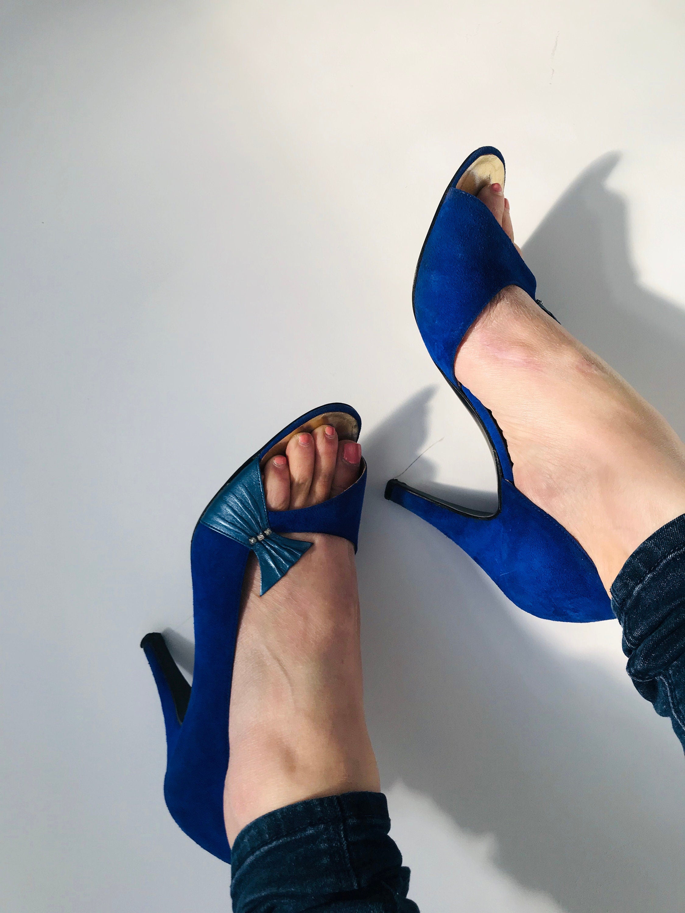 UK5 (38) Cobalt blue suede shoes label Raphael