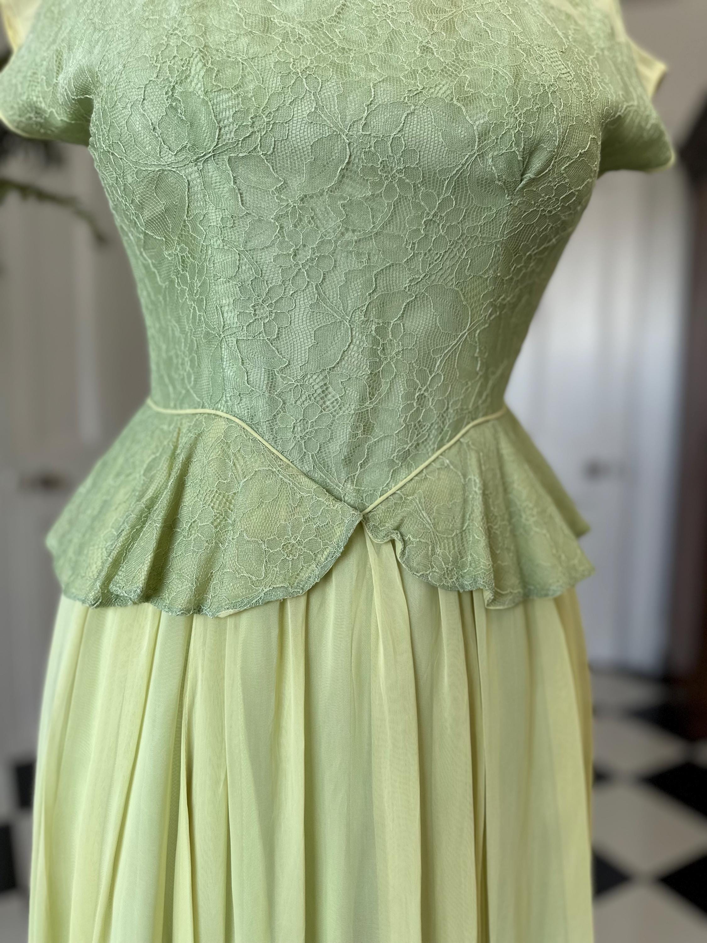 True 1940s Show Stopper Peplum Dress in chiffon and lace