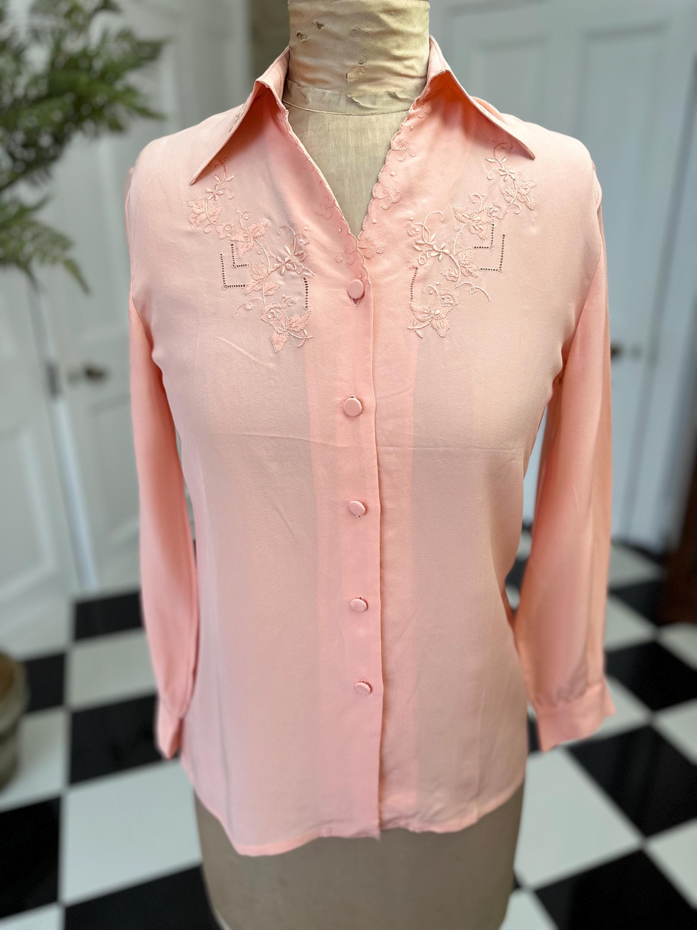 1940s Peachy pink silk blouse with hand embroidery details UK8