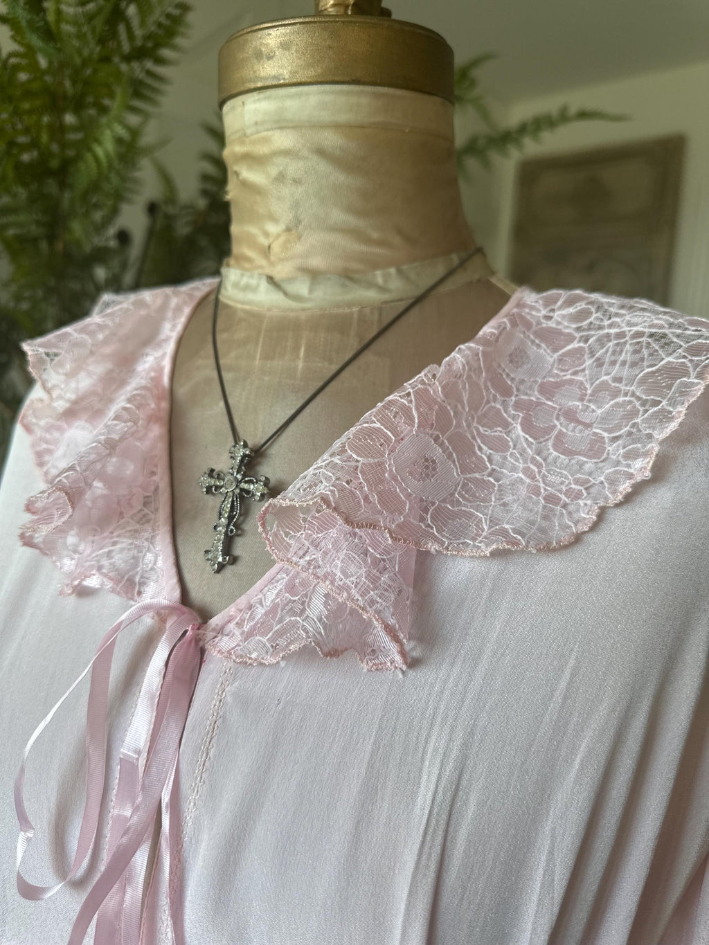 1970s Pink silky and lace long gown house coat