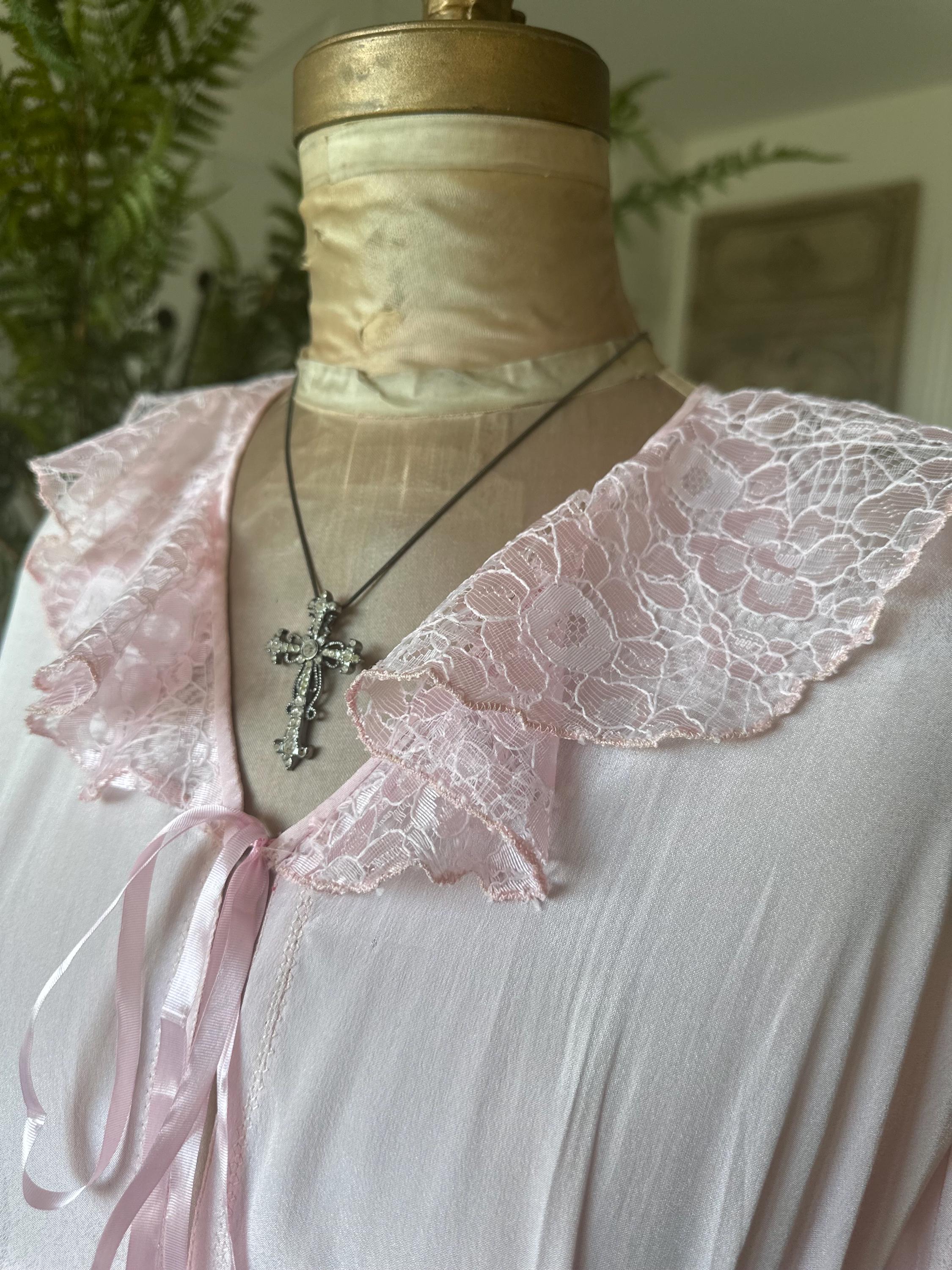 1970s Pink silky and lace long gown house coat