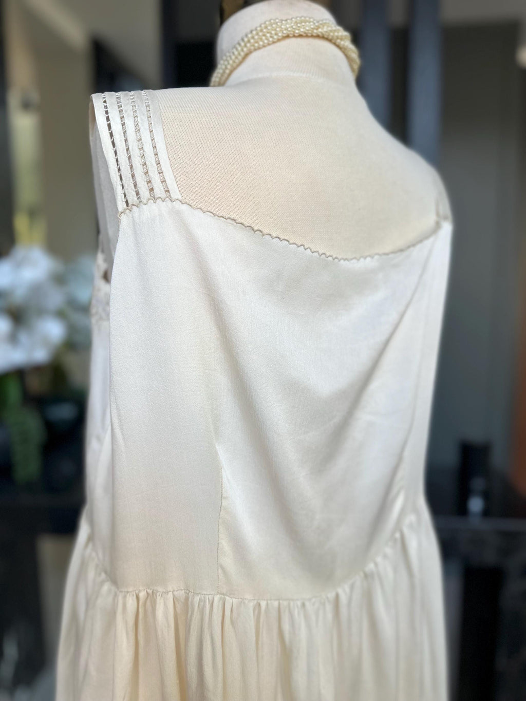Vintage 1940s cream Silk Slip Dress with hand embroidery  Details