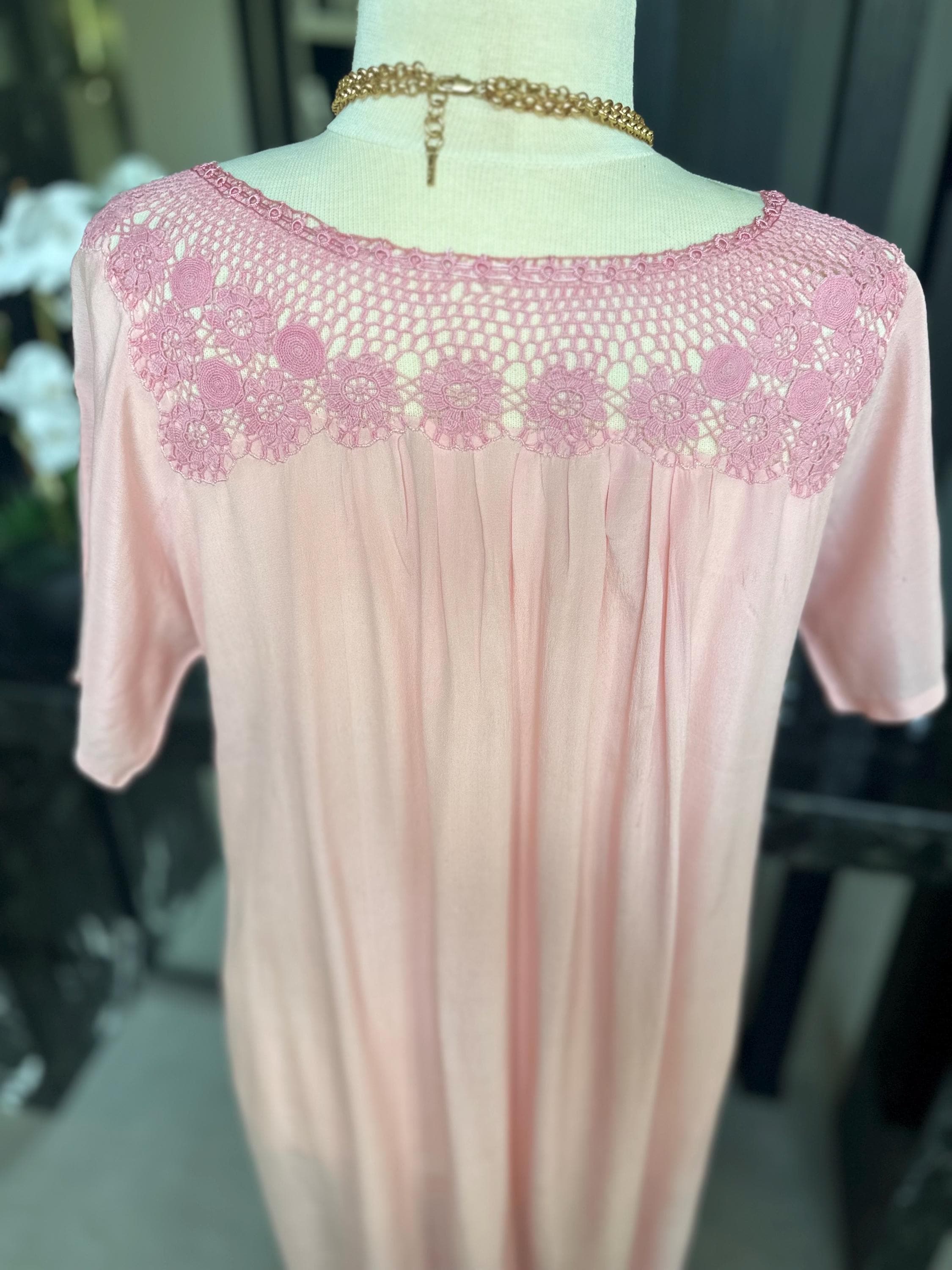 1940s Pink Silk Maxi Dress – Embroidered Crochet Neckline, Flutter Sleeve Gown