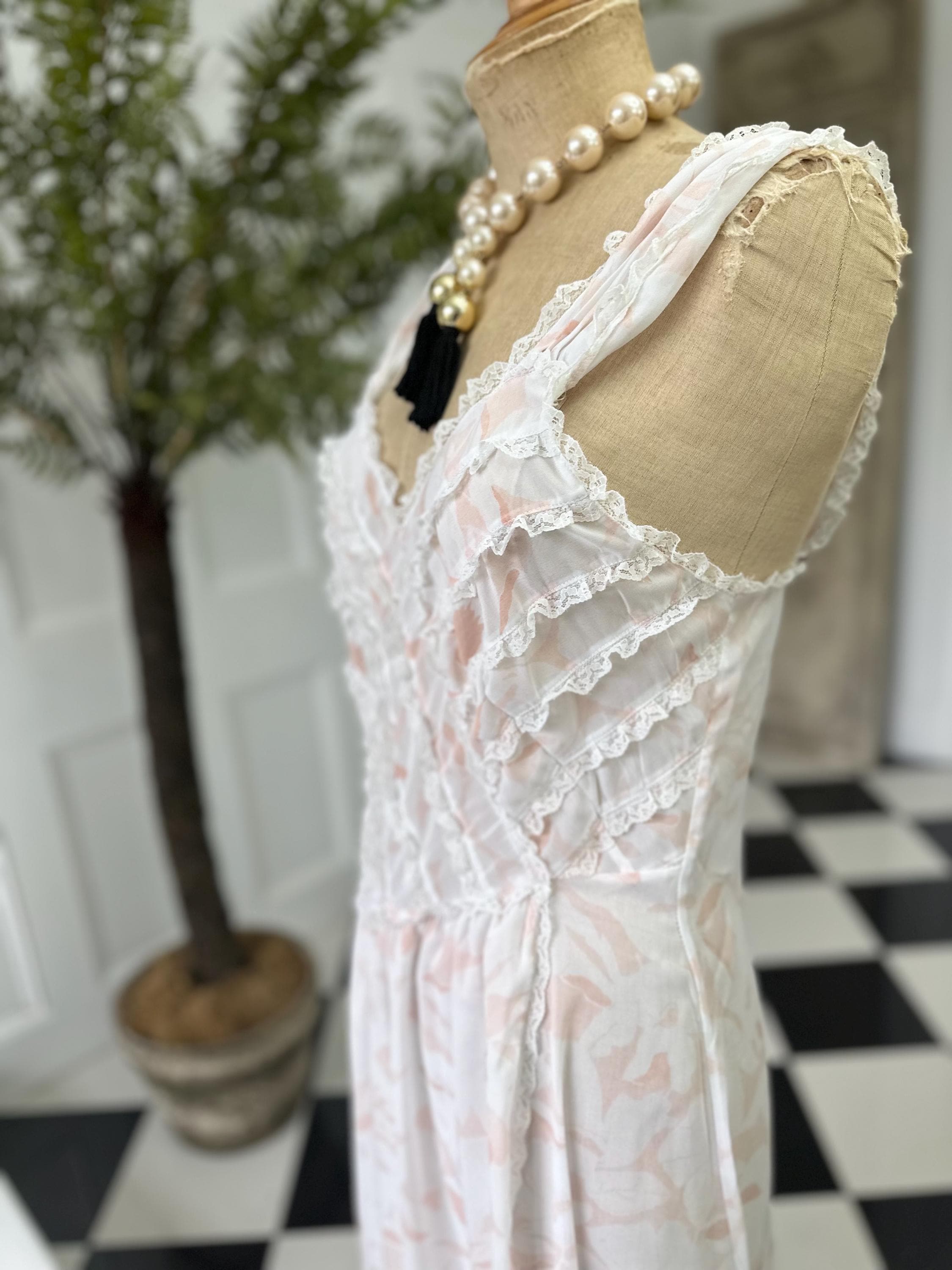 Vintage Chiffon Lightweight Slip Dress with Lace Ruffle Front – White and Peach Details