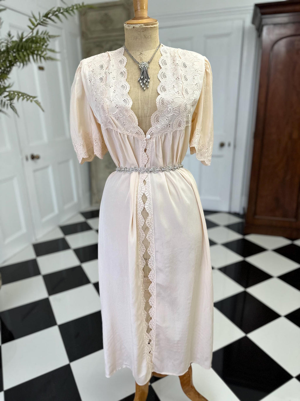 Vintage 1970 Peach Gown robe  Elegant Embroidery Sultry Details