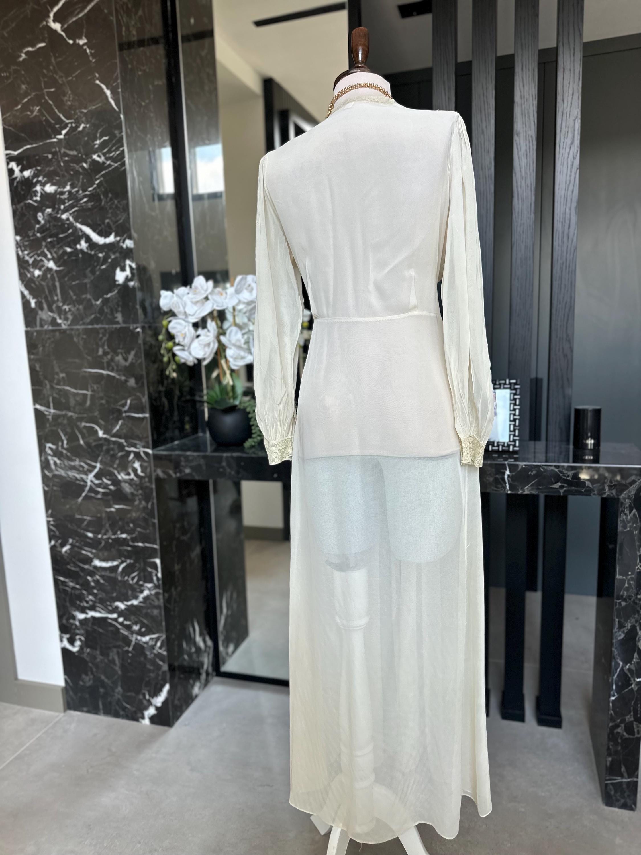 Vintage Forty Winks Ivory Lace Peignoir 1940s  Sheer Bridal Nightgown
