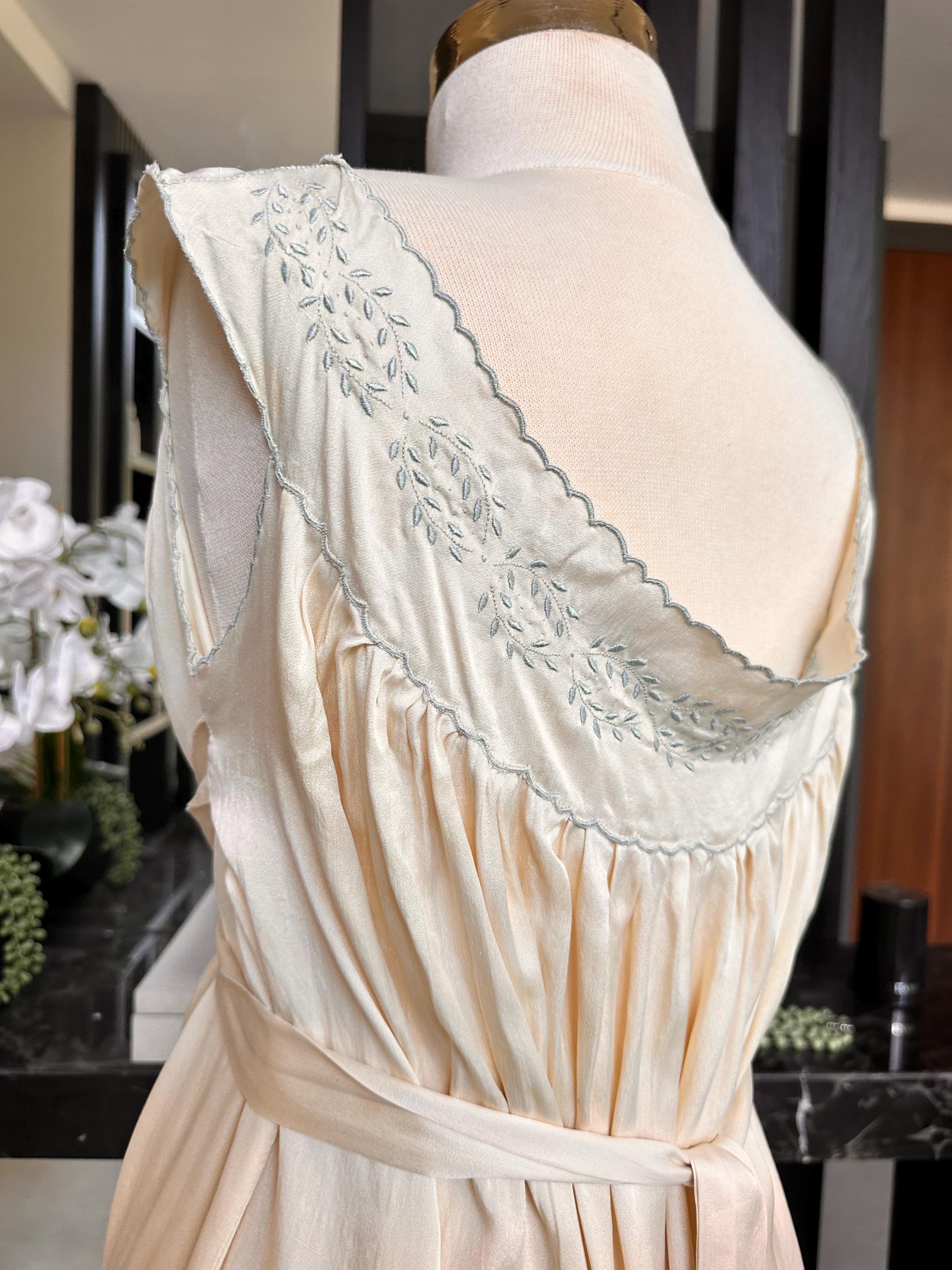 The Ultimate "Old Money" Silk Maxi – Authentic 1930s Art Deco Portrait Gown