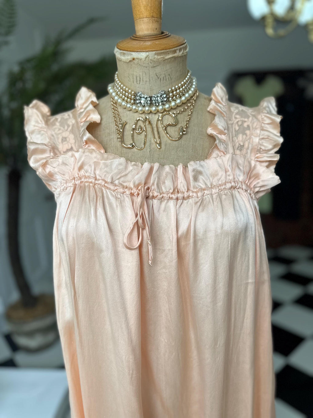 Vintage 1930s 40s  peach Silk smock slip dress hand embroidery and ruffle trimming