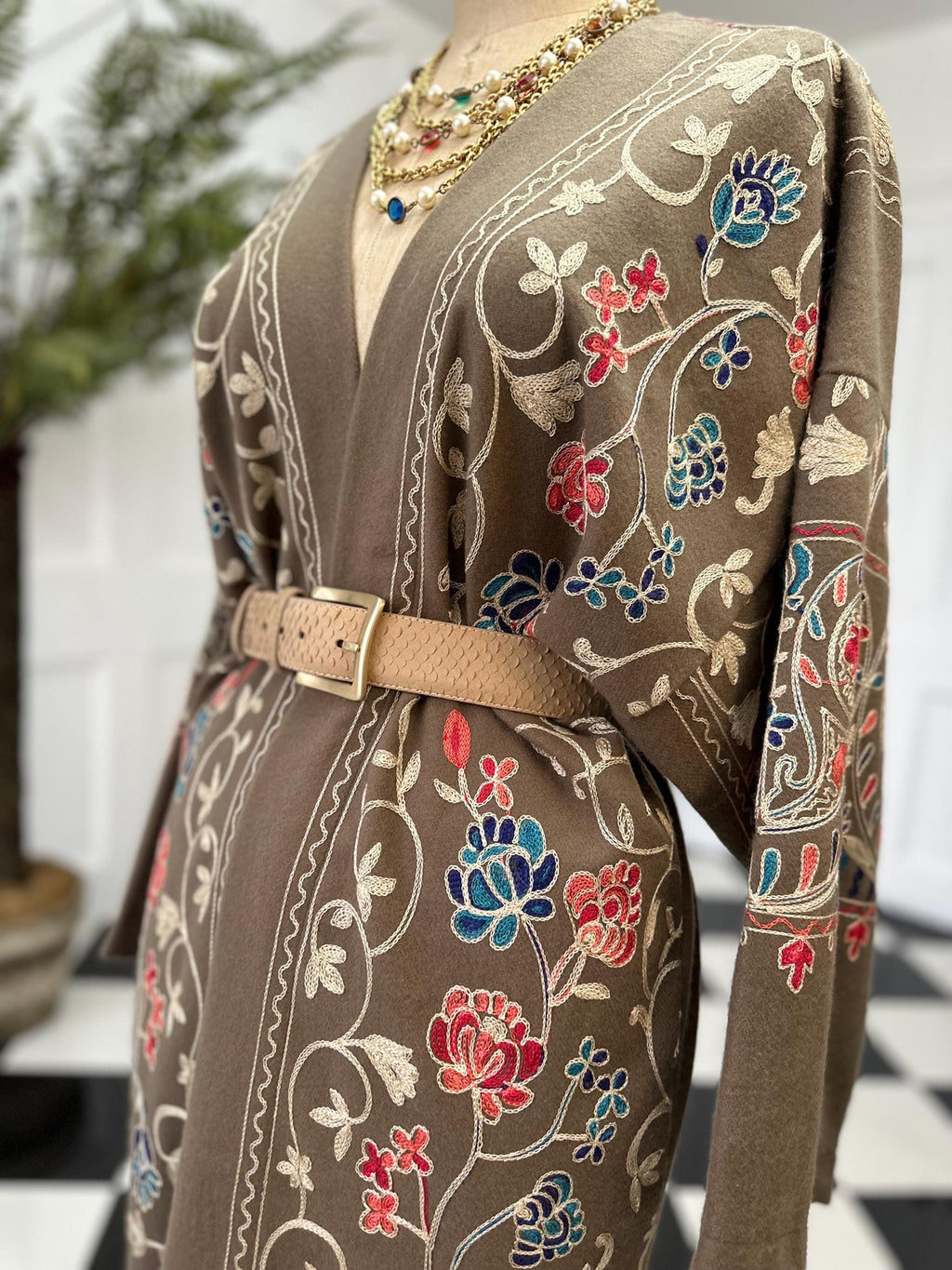 Vintage style long soft robe