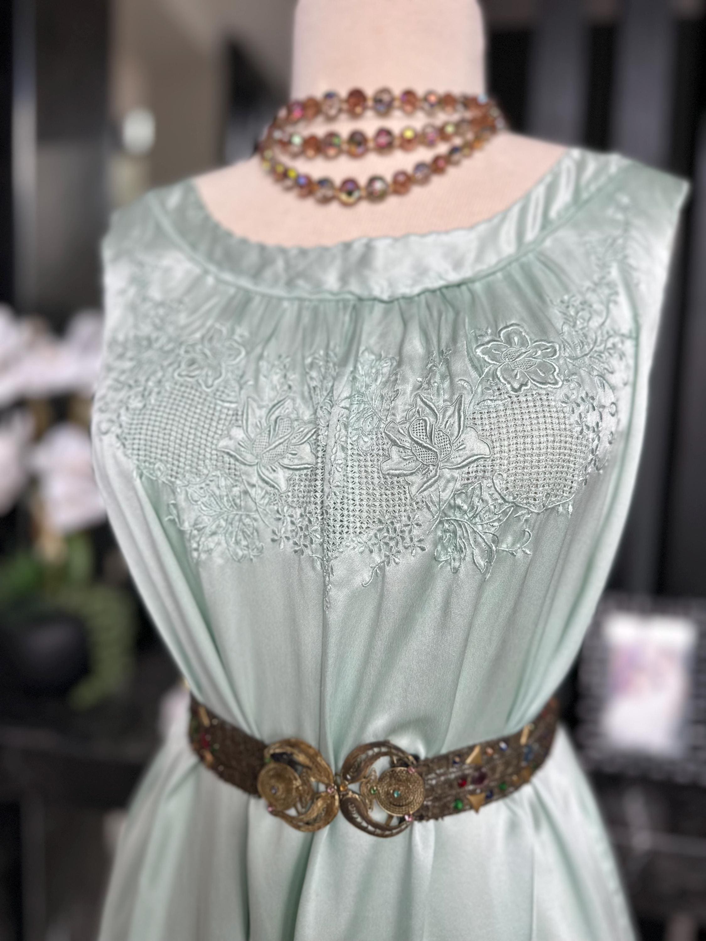 Vintage Green  Silk slip dress – Off-Shoulder Gown