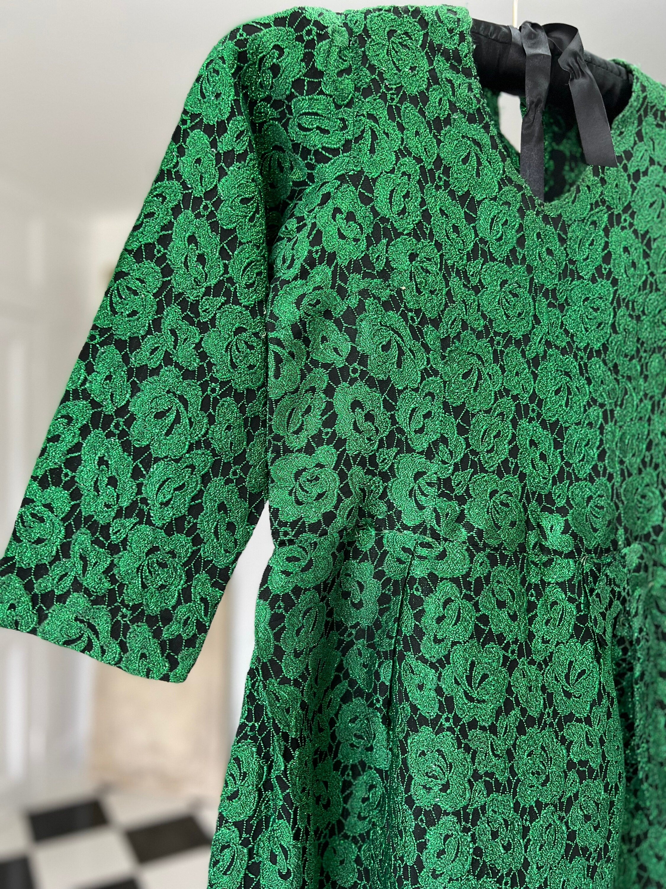 1950s 1960s Vintage lame emerald green cocktail dress