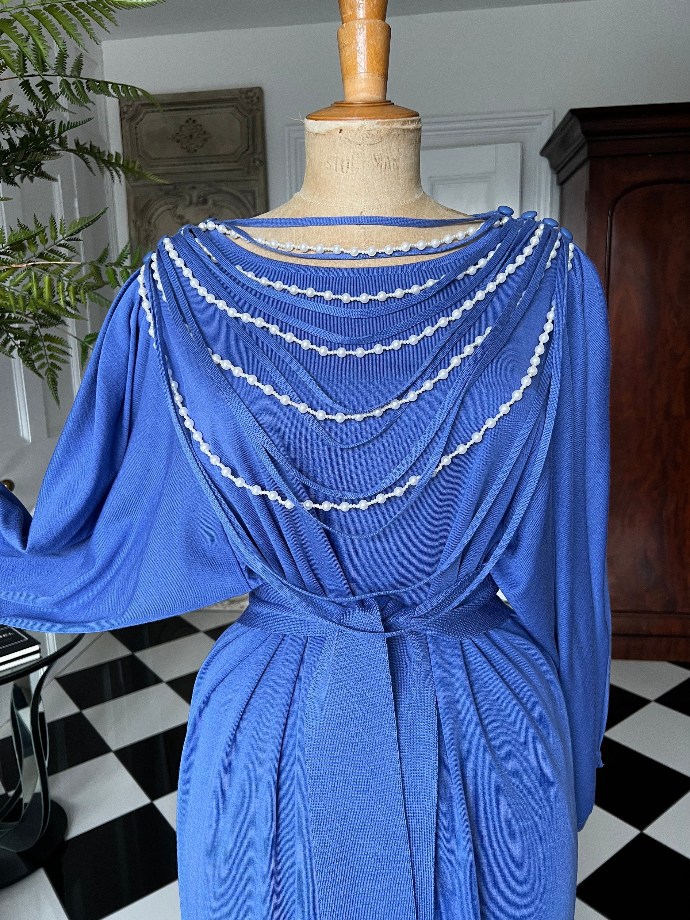 Vintage 1980s Tricot knitted dress with pearl embellishment size UK 12 / 14