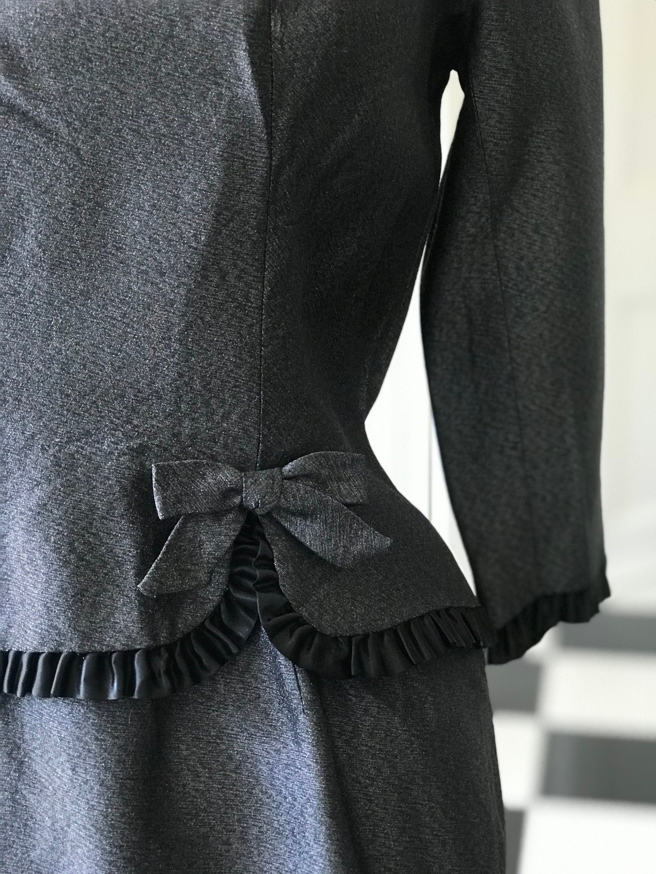 1950s Grey lame wiggle sheath dress