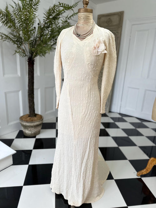 1930s Vintage bias cut wedding dress in peachy cream dress