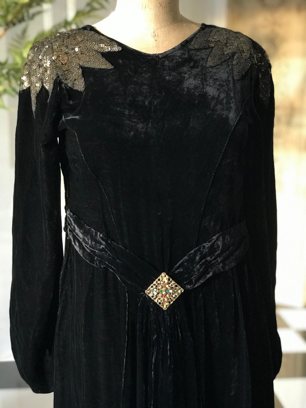 1930s 1940s old Hollywood black silk velvet dress with sequin shoulders details