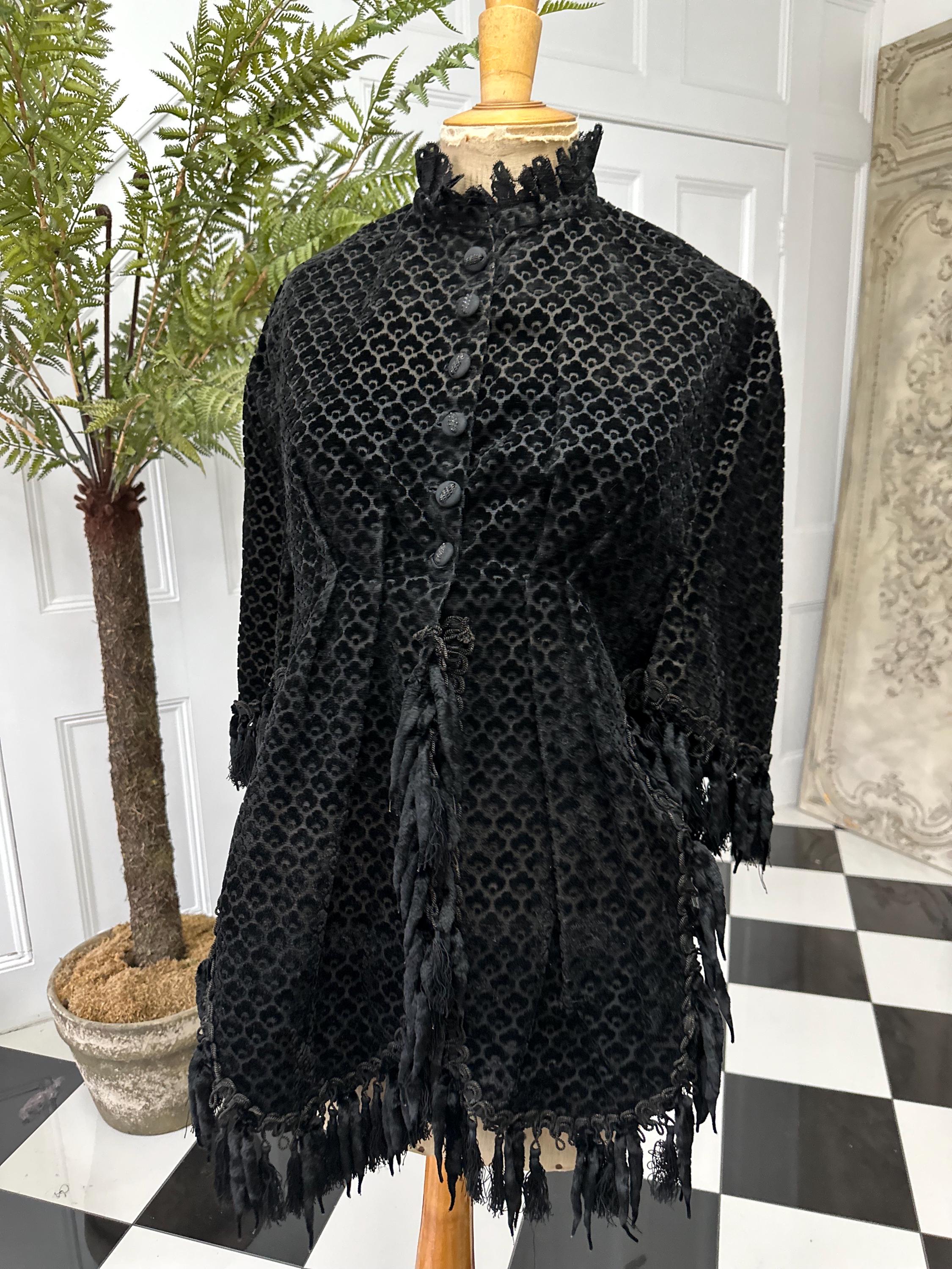 Exquisite 1860s Black Flock Velvet Dolman Cape