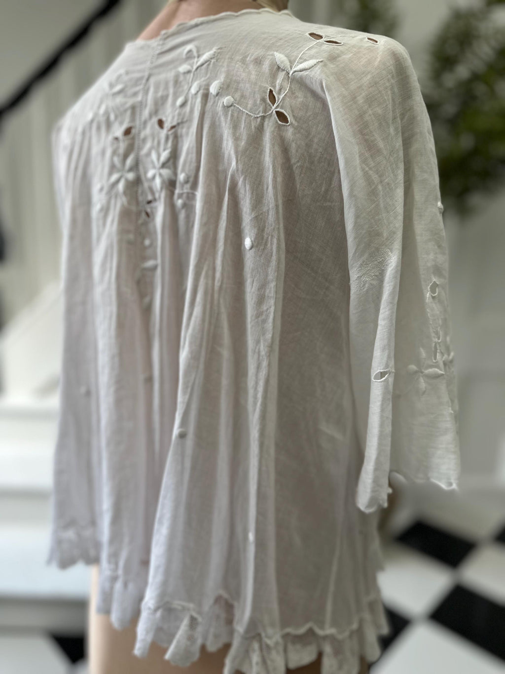 1900 Edwardian white muslin hand embroidered bed jacket