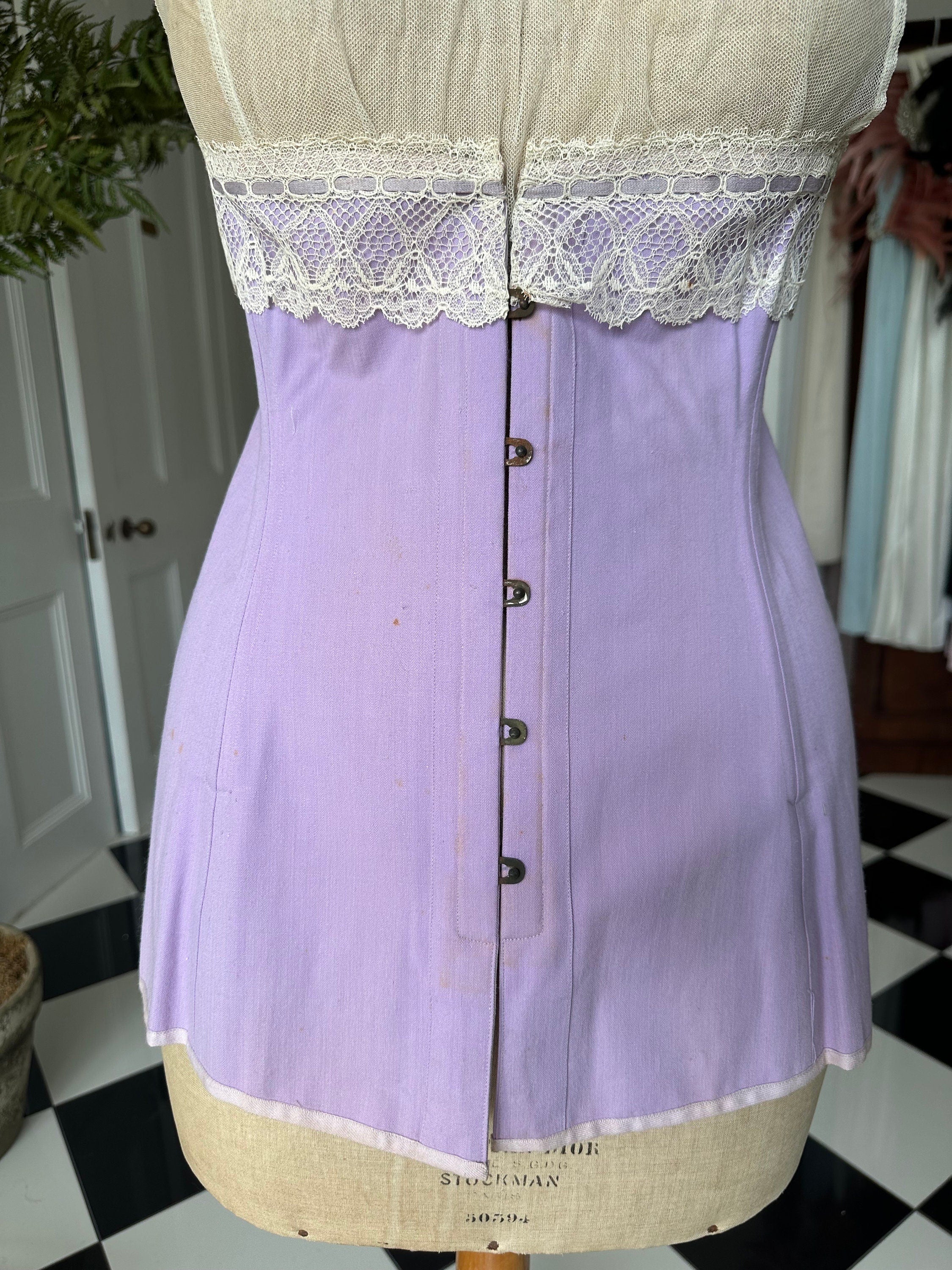 Antique 1900 1910 Edwardian lilac corset  (dead stock)