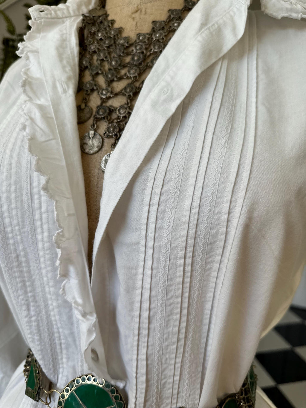 Victorian Edwardian long night shirt dress with large collar and monogram of MG