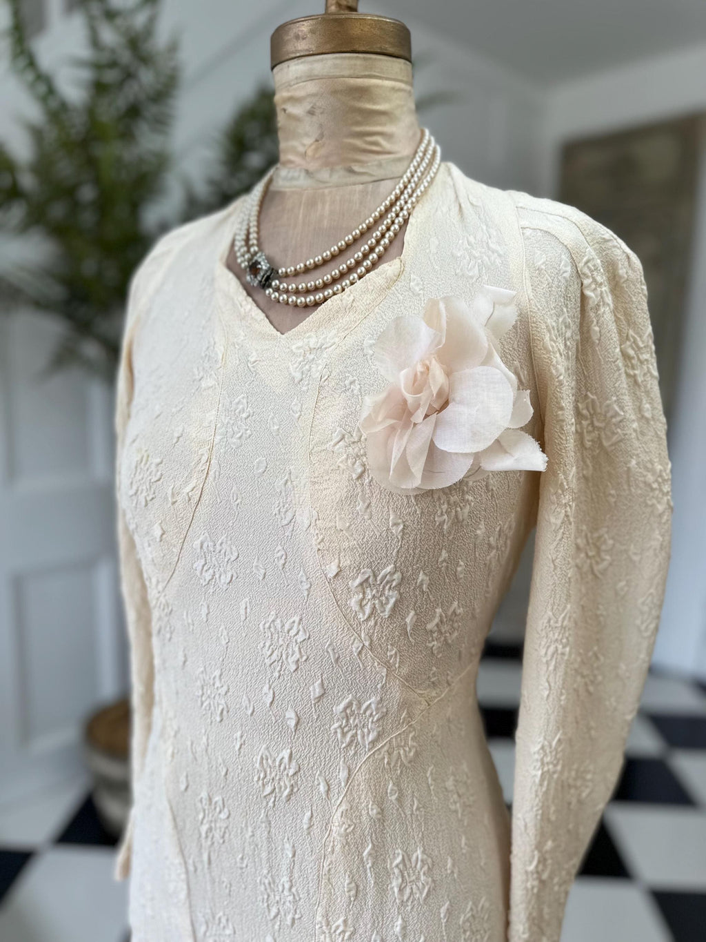 1930s Vintage bias cut wedding dress in peachy cream dress