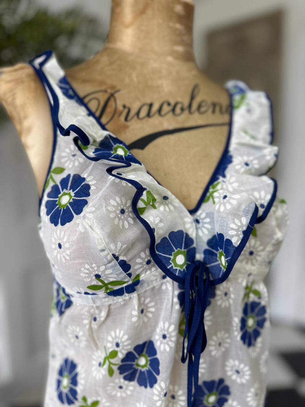 1970s floral Maxi dress unworn