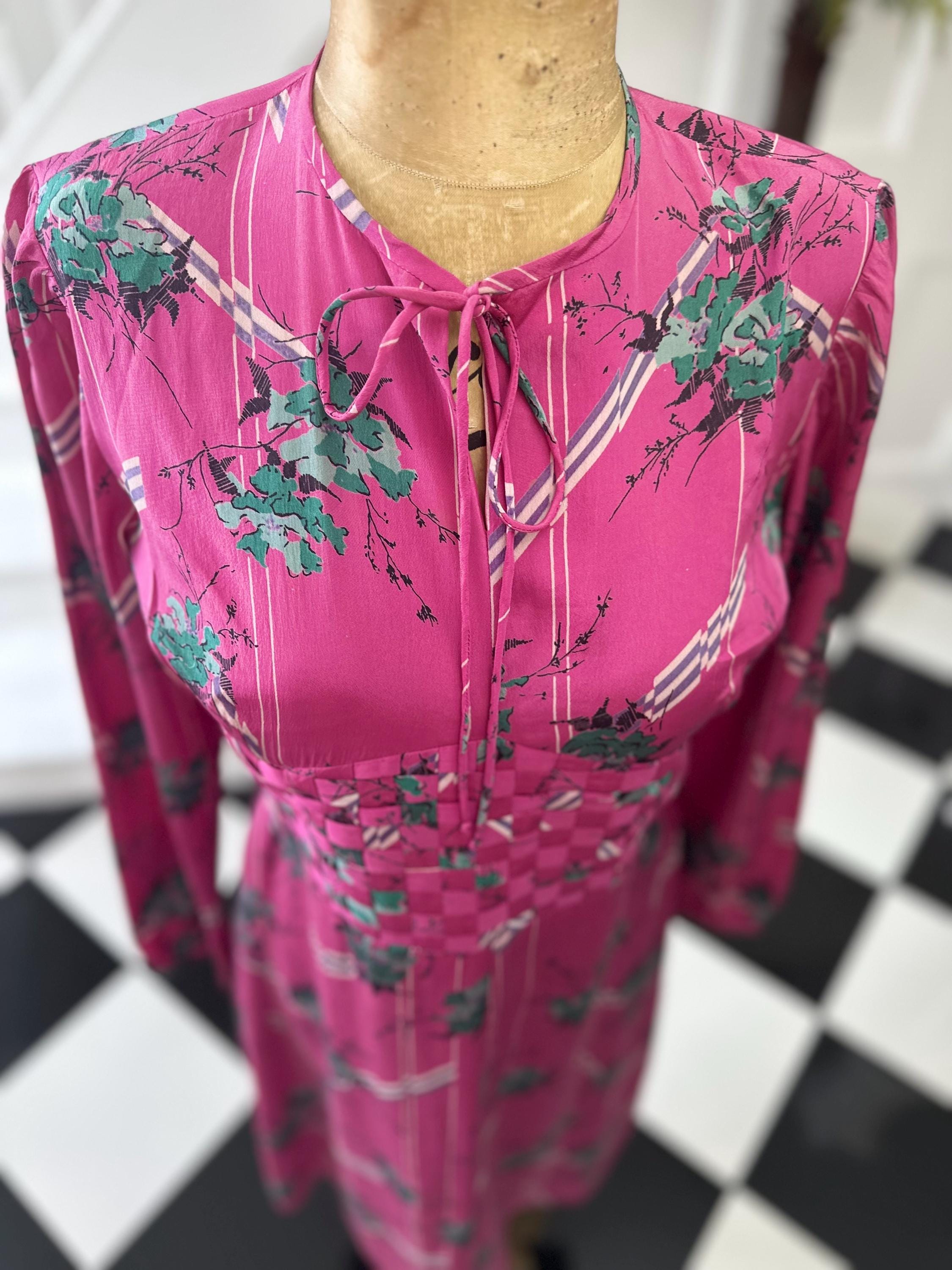1970s vintage pink floral silk dress
