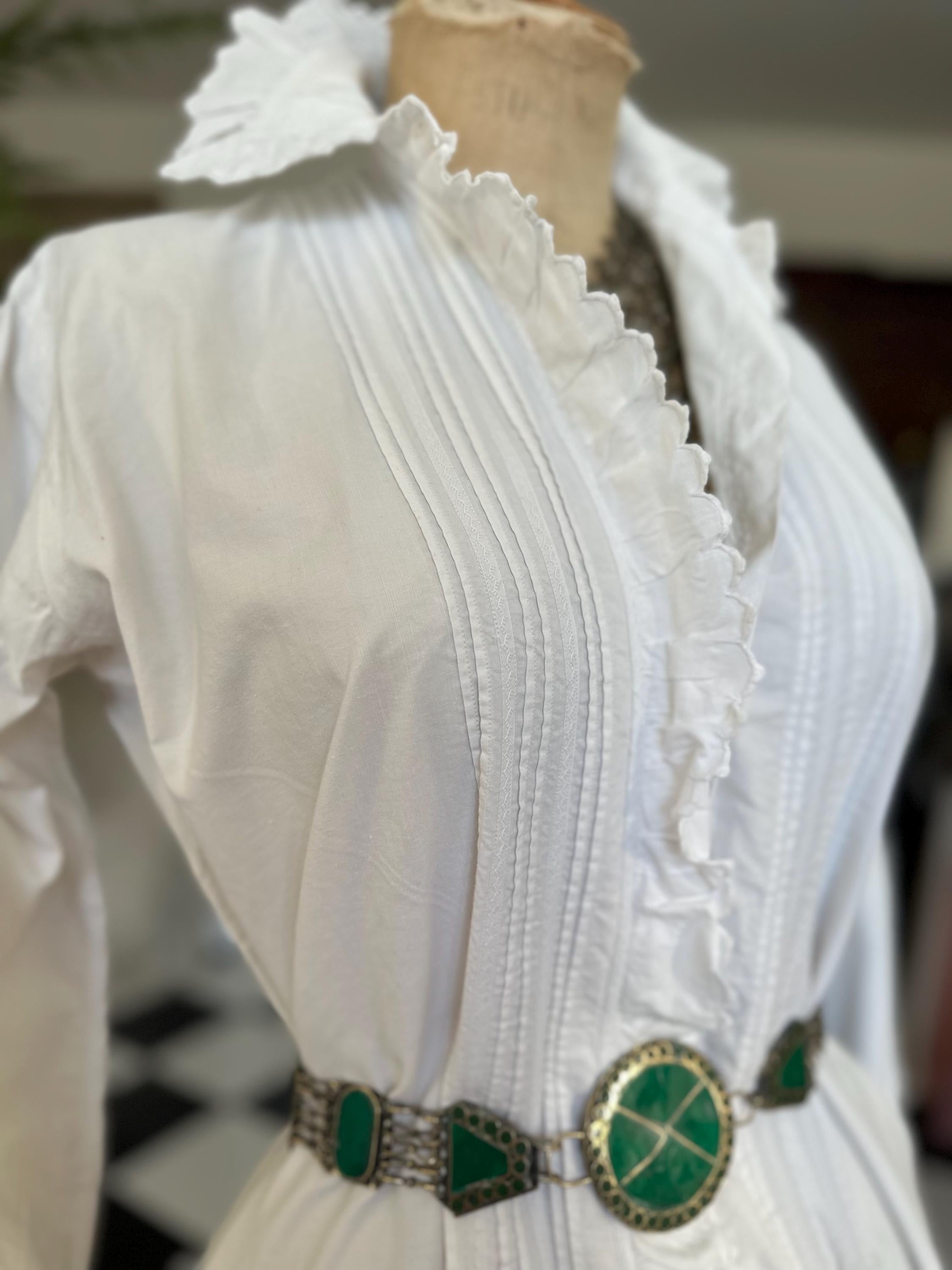 Victorian Edwardian long night shirt dress with large collar and monogram of MG