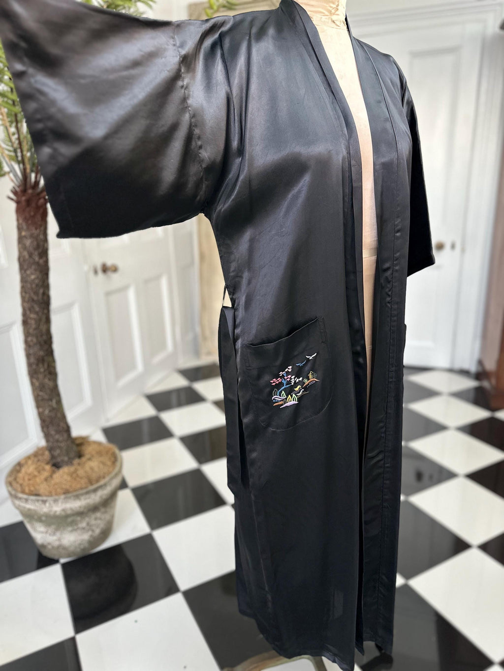 Vintage 1970 black satin embroidered kimono