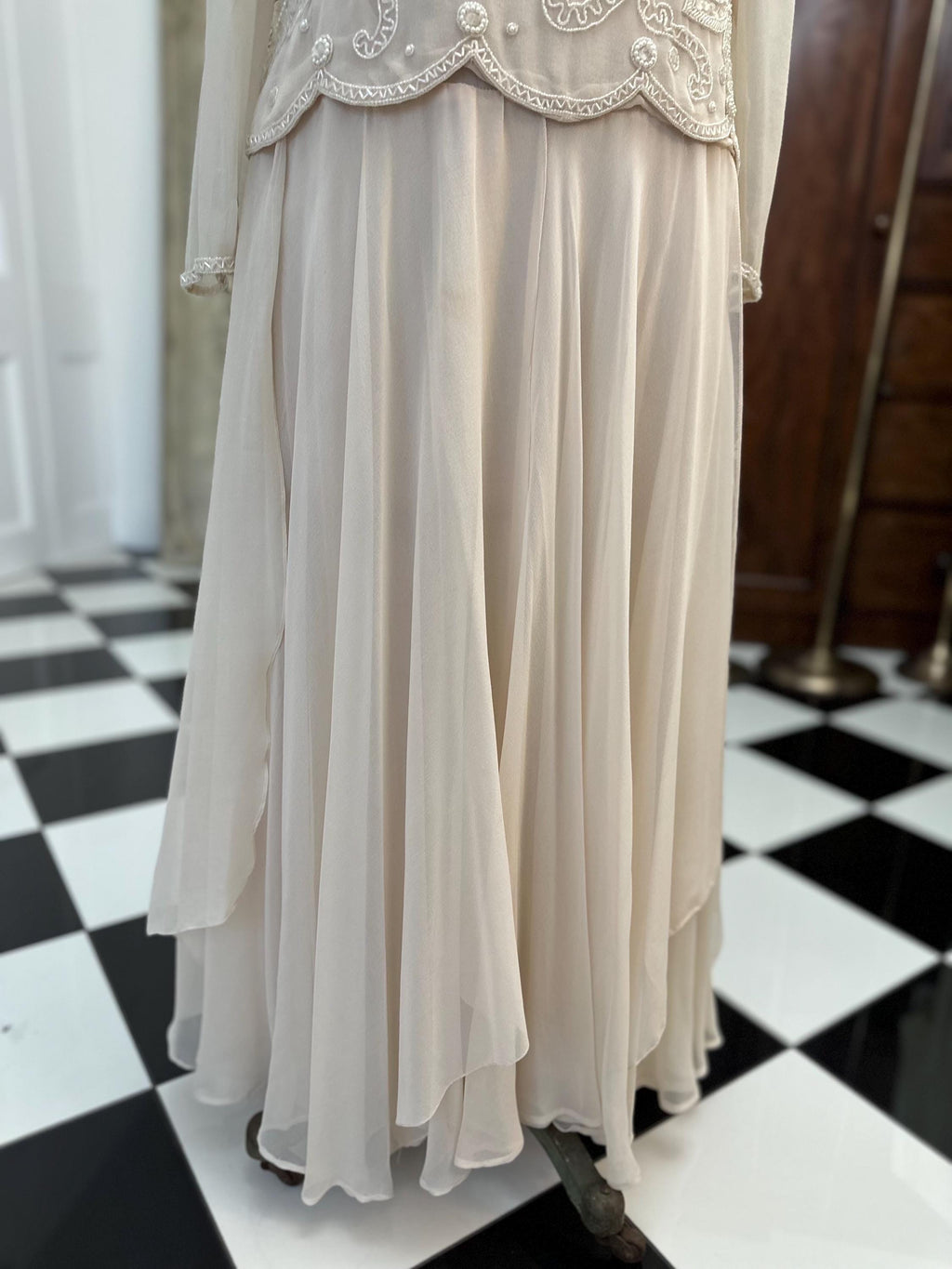Vintage very pale pink silk party dress with beaded details