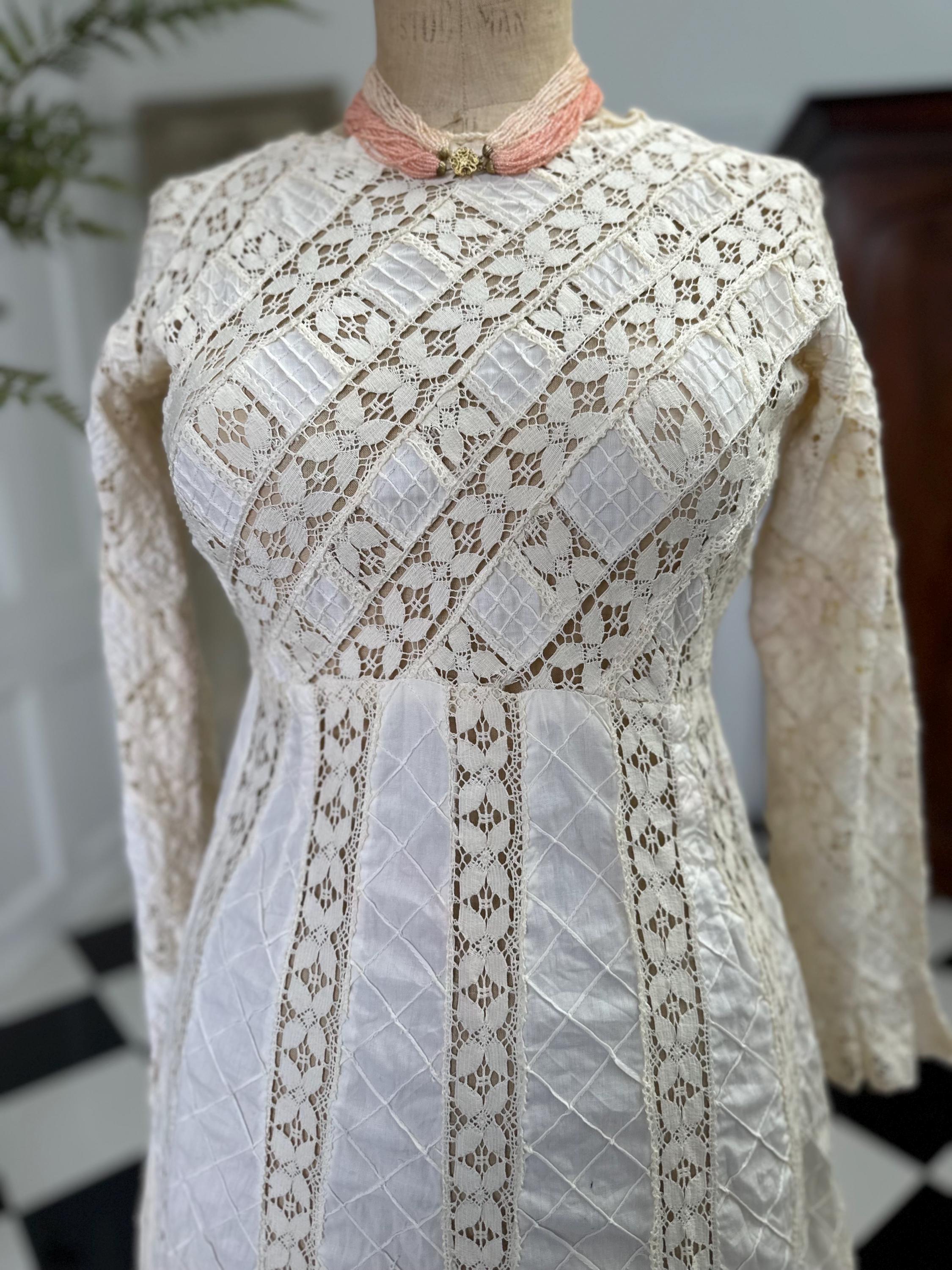 1970 cotton and lace maxi dress with long sleeves