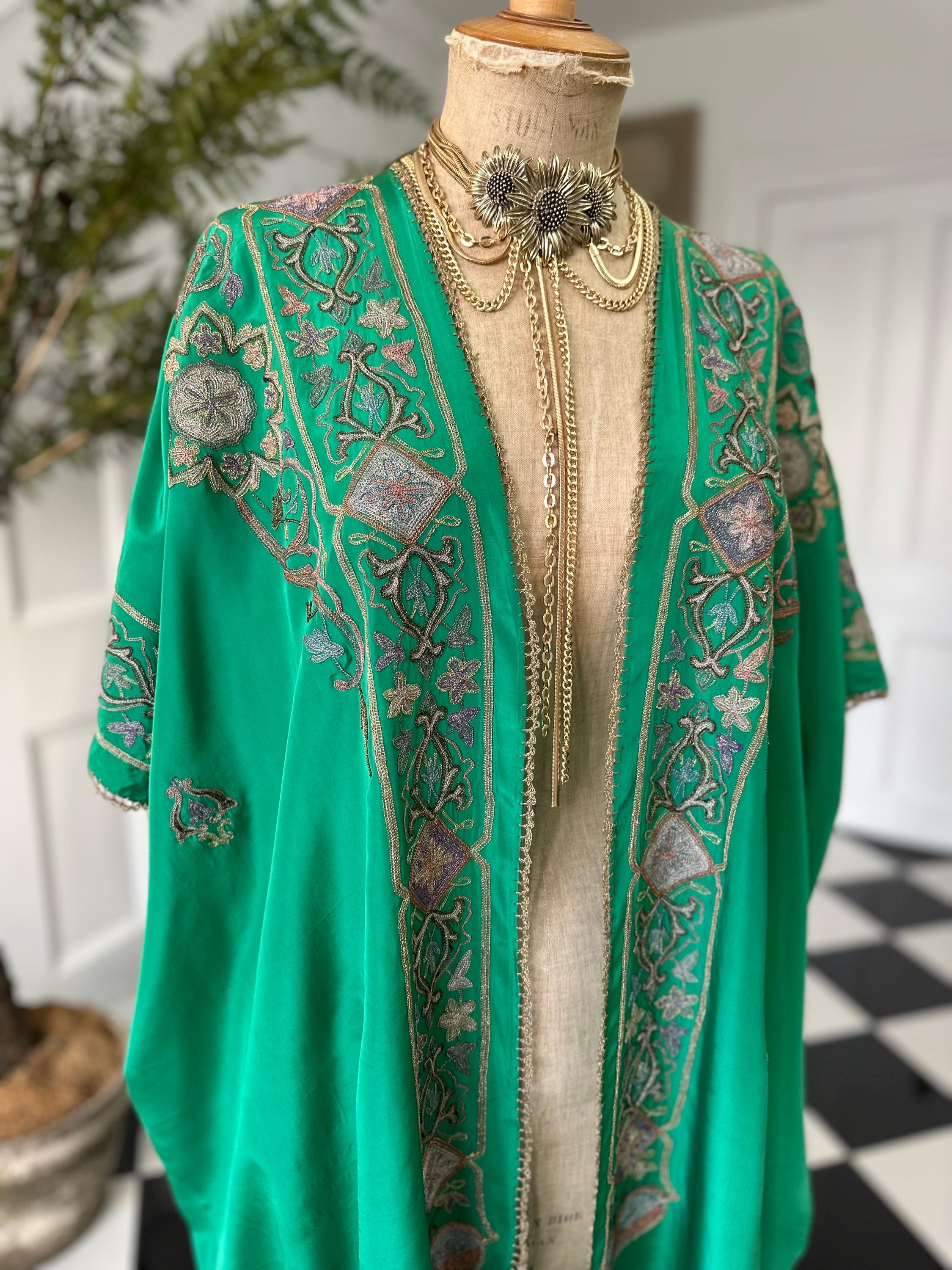 Antique Ottoman Silk Kaftan: 19th Century Emerald Green Embroidered Robe