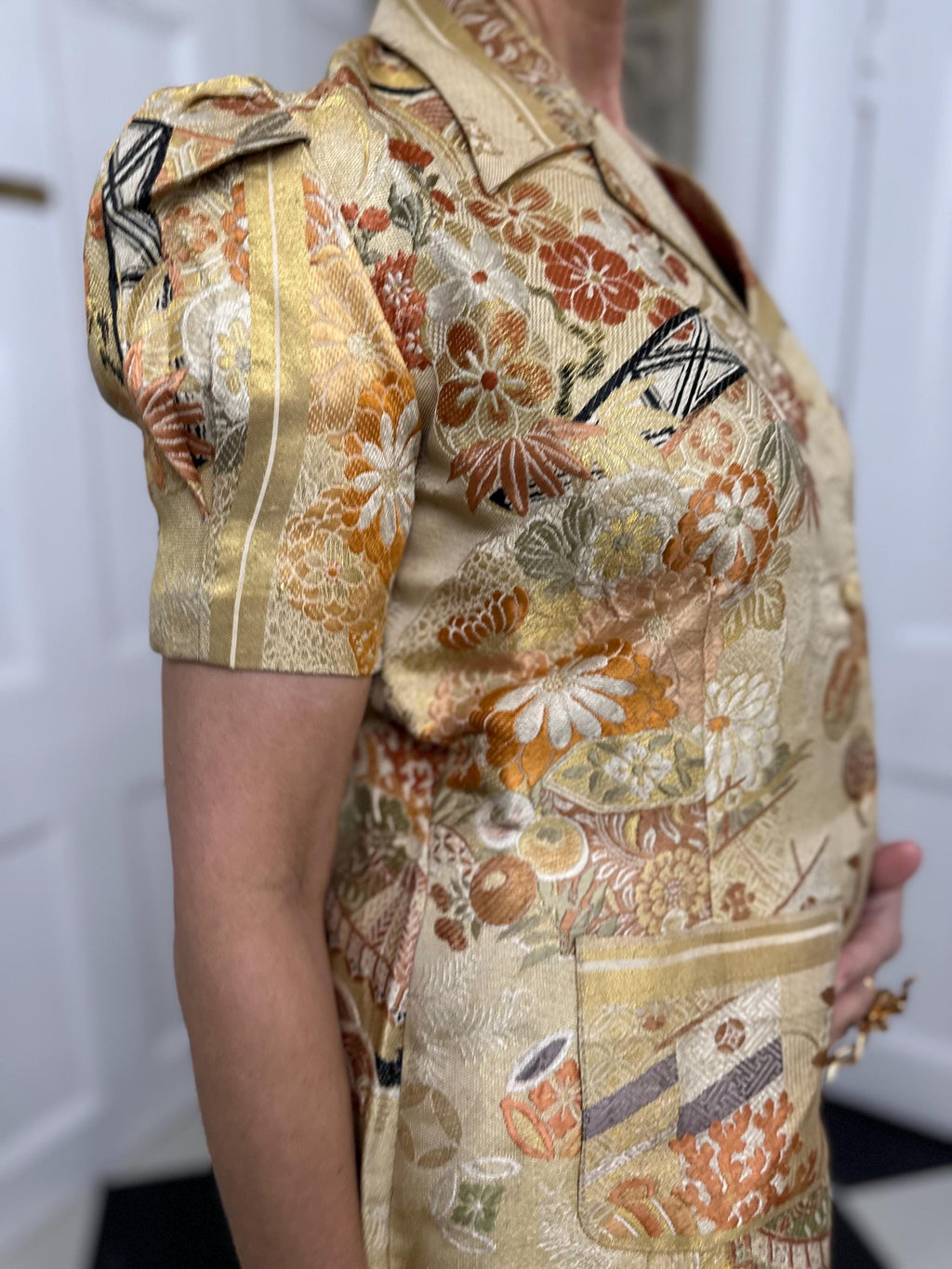 1950 jacket and trousers in gold brocade Chinese embroidery suite