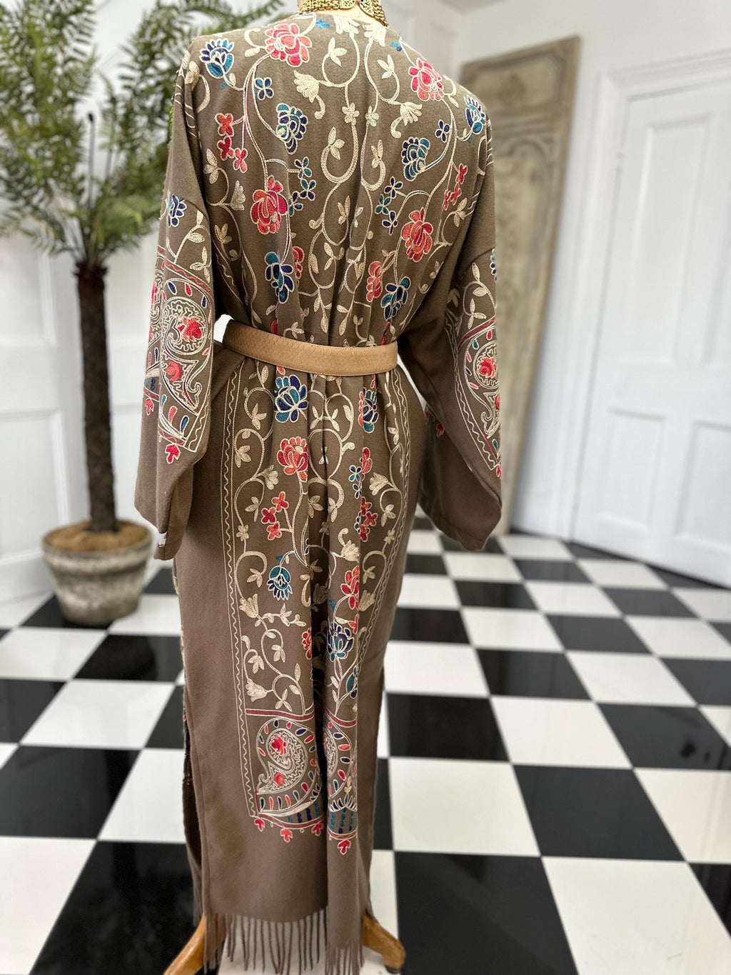 Vintage style long soft robe