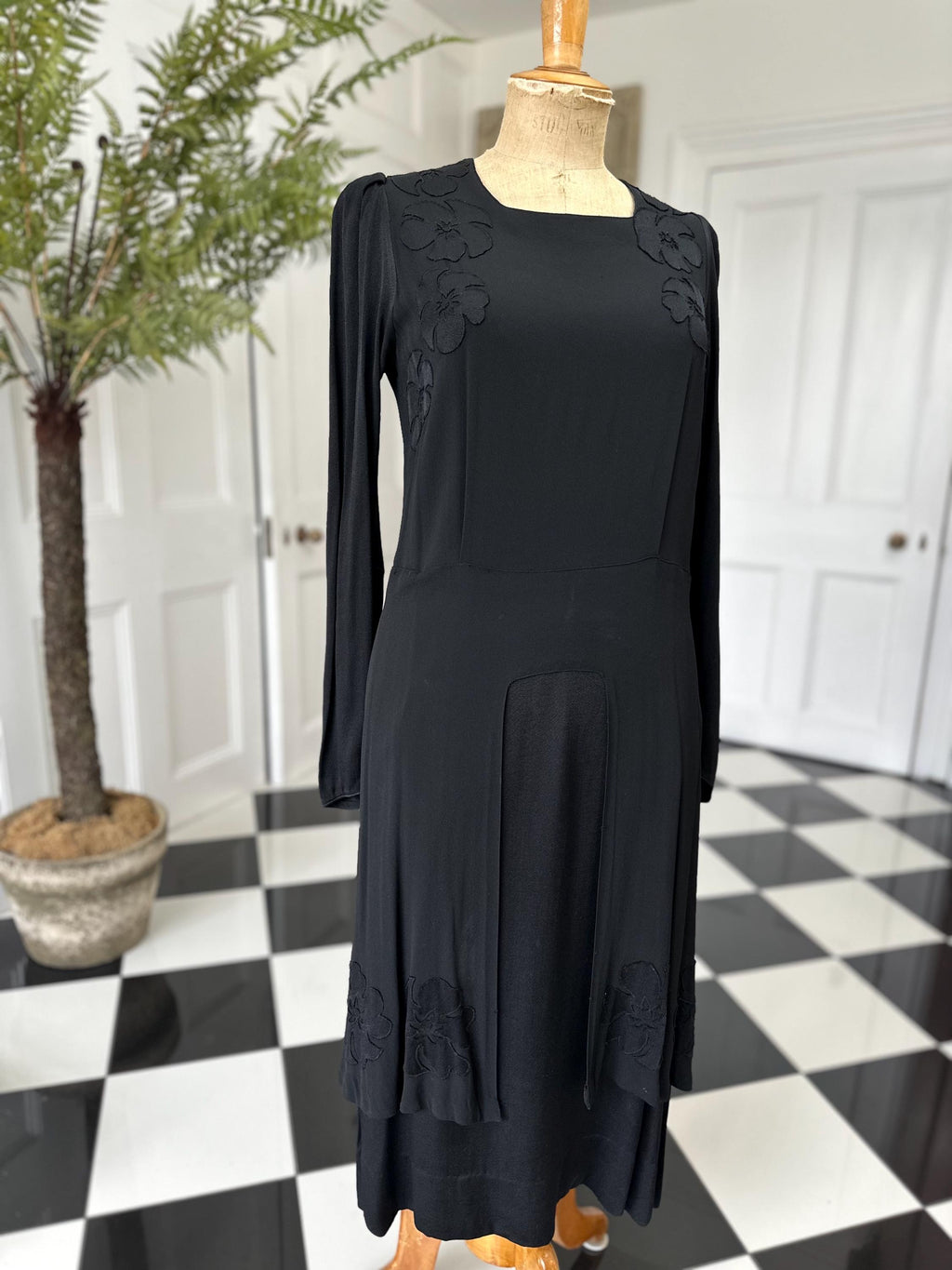1910s Black silk dress