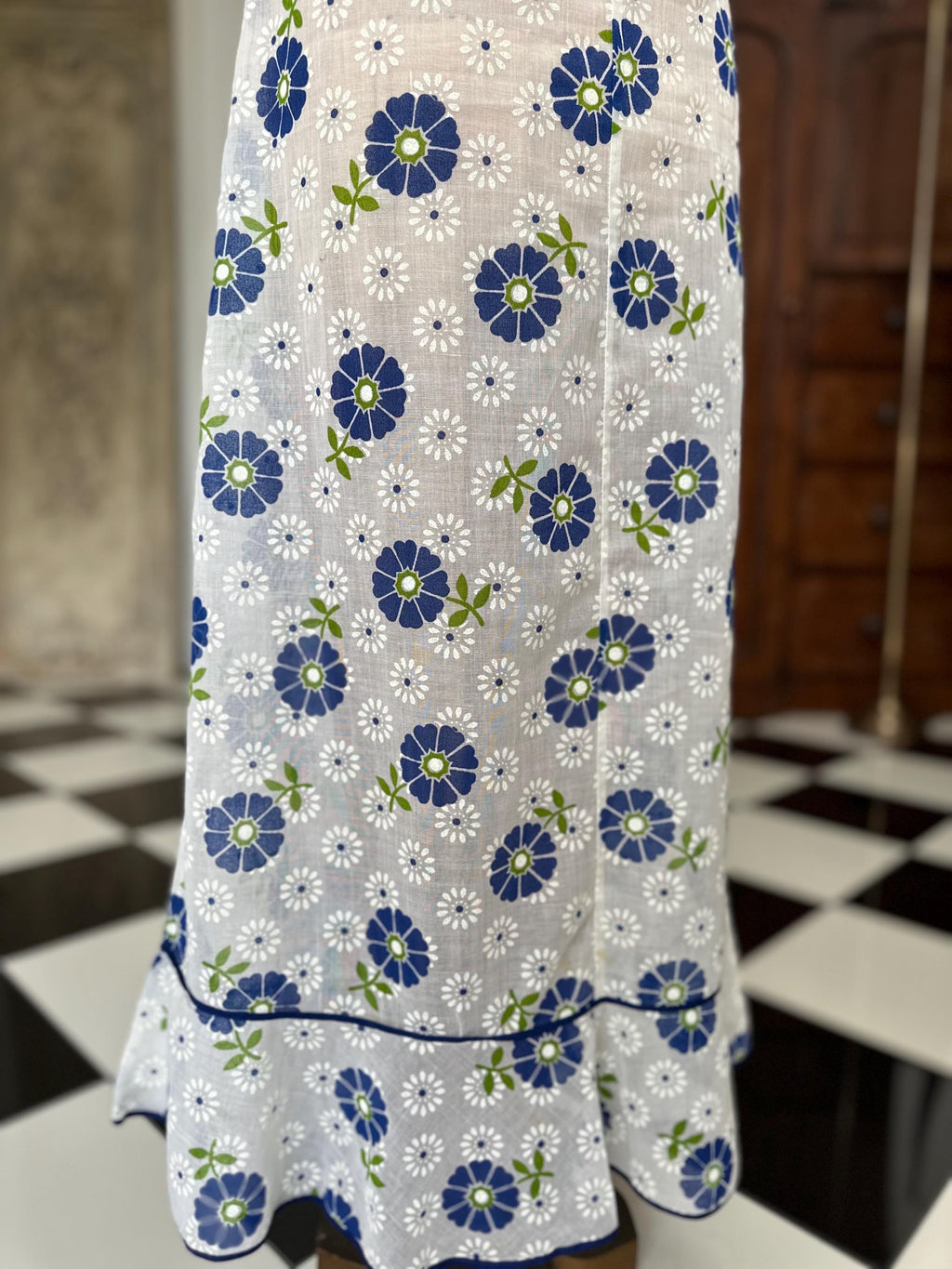 1970s floral Maxi dress unworn