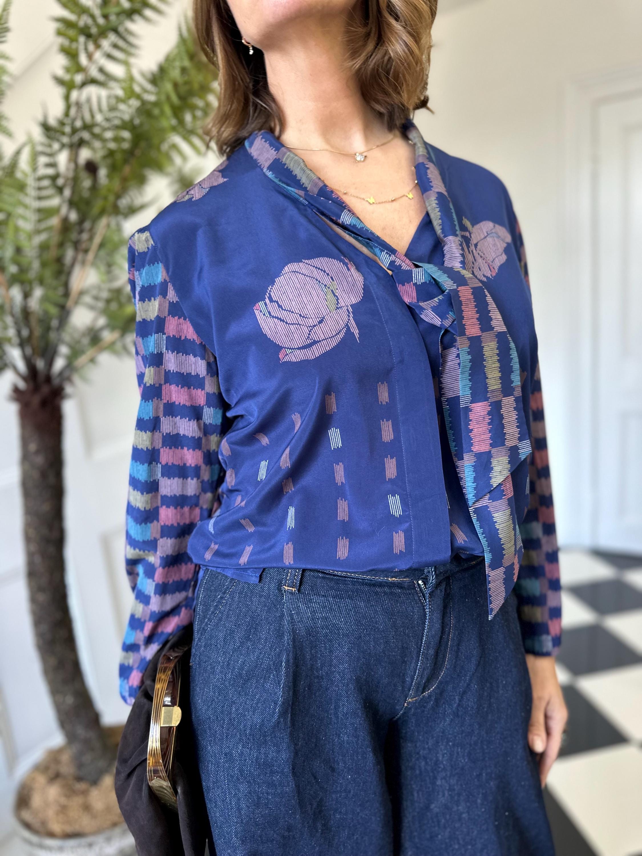 Vintage blue bussybow long sleeve blouse geometric print design