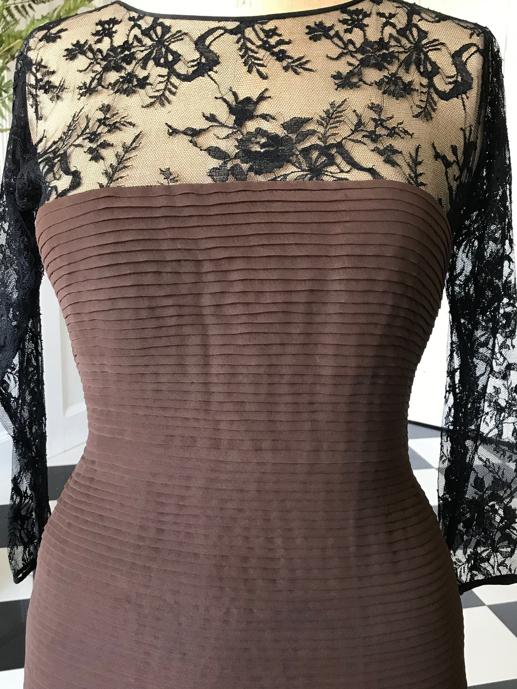 Designer 1980s Oscar de la Renta silk brown and black lace dress