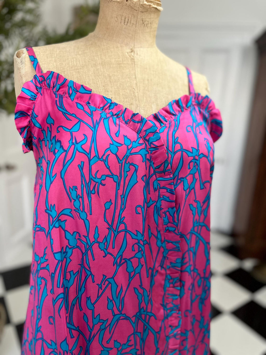 1970s Vintage silk spaghetti summer dress in hot pink and turquoise