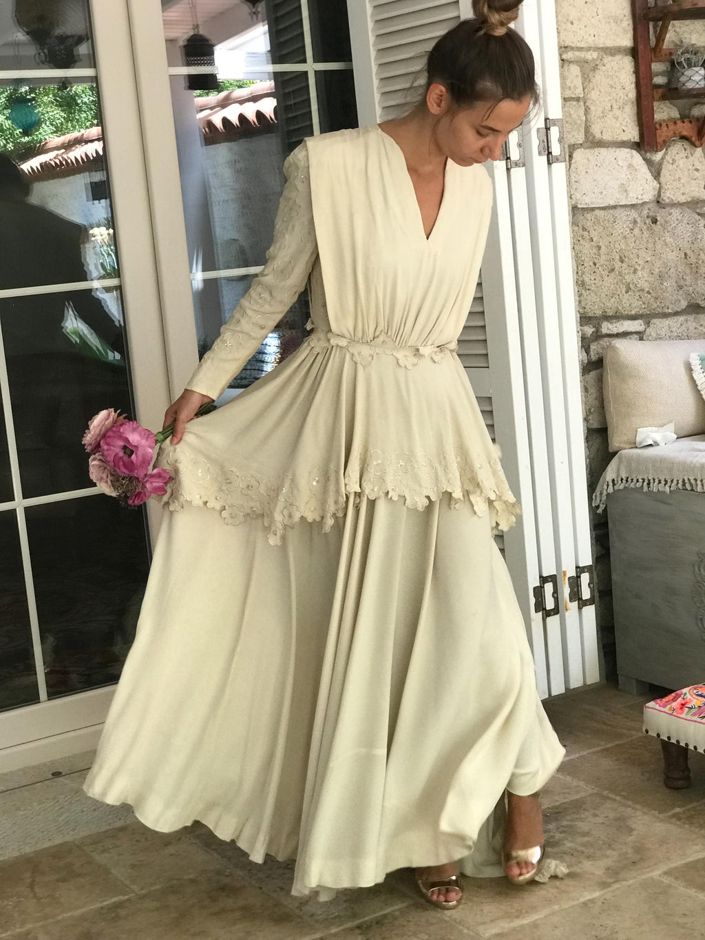 1940s Vintage Cream Georgette Wedding Dress with Floral Embroidery