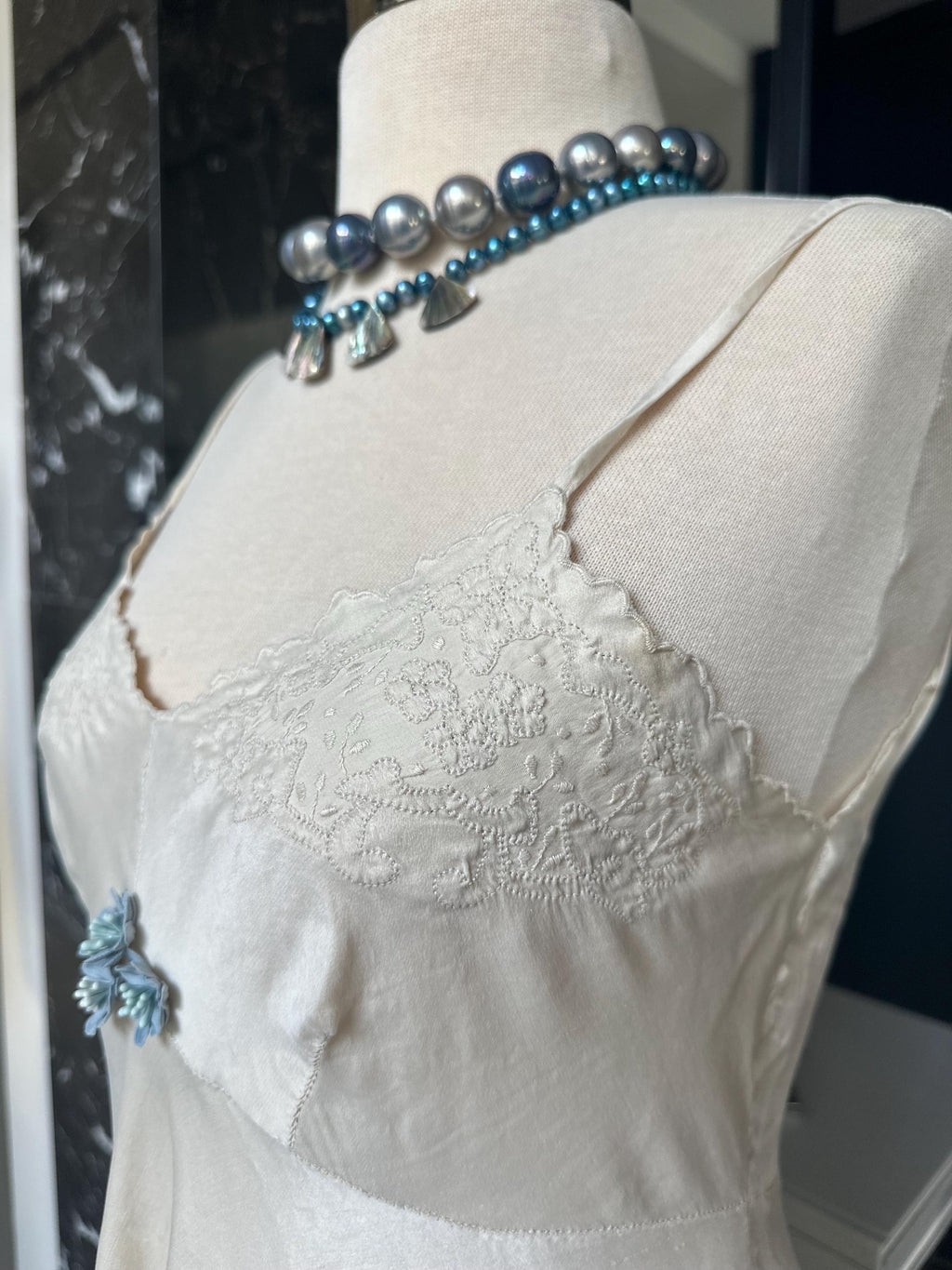 Vintage Silk Slip Dress - Embroidered Ivory silk  Nightgown - 1930s 1940s