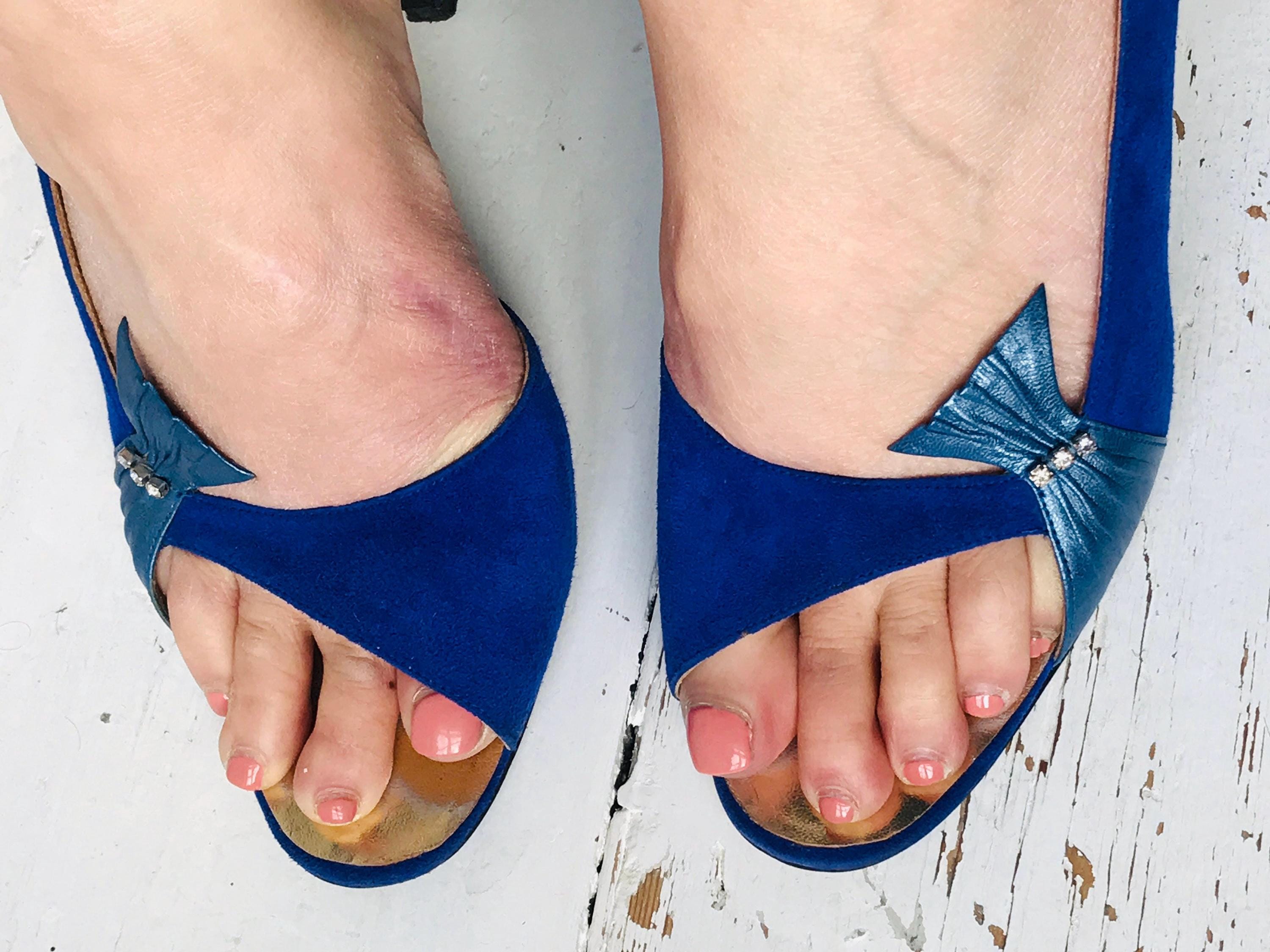 UK5 (38) Cobalt blue suede shoes label Raphael
