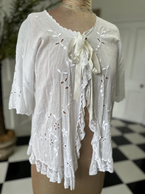 1900 Edwardian white muslin hand embroidered bed jacket