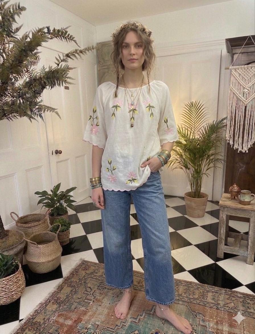 Vintage Floral embroidery Cream Blouse with Short Sleeves